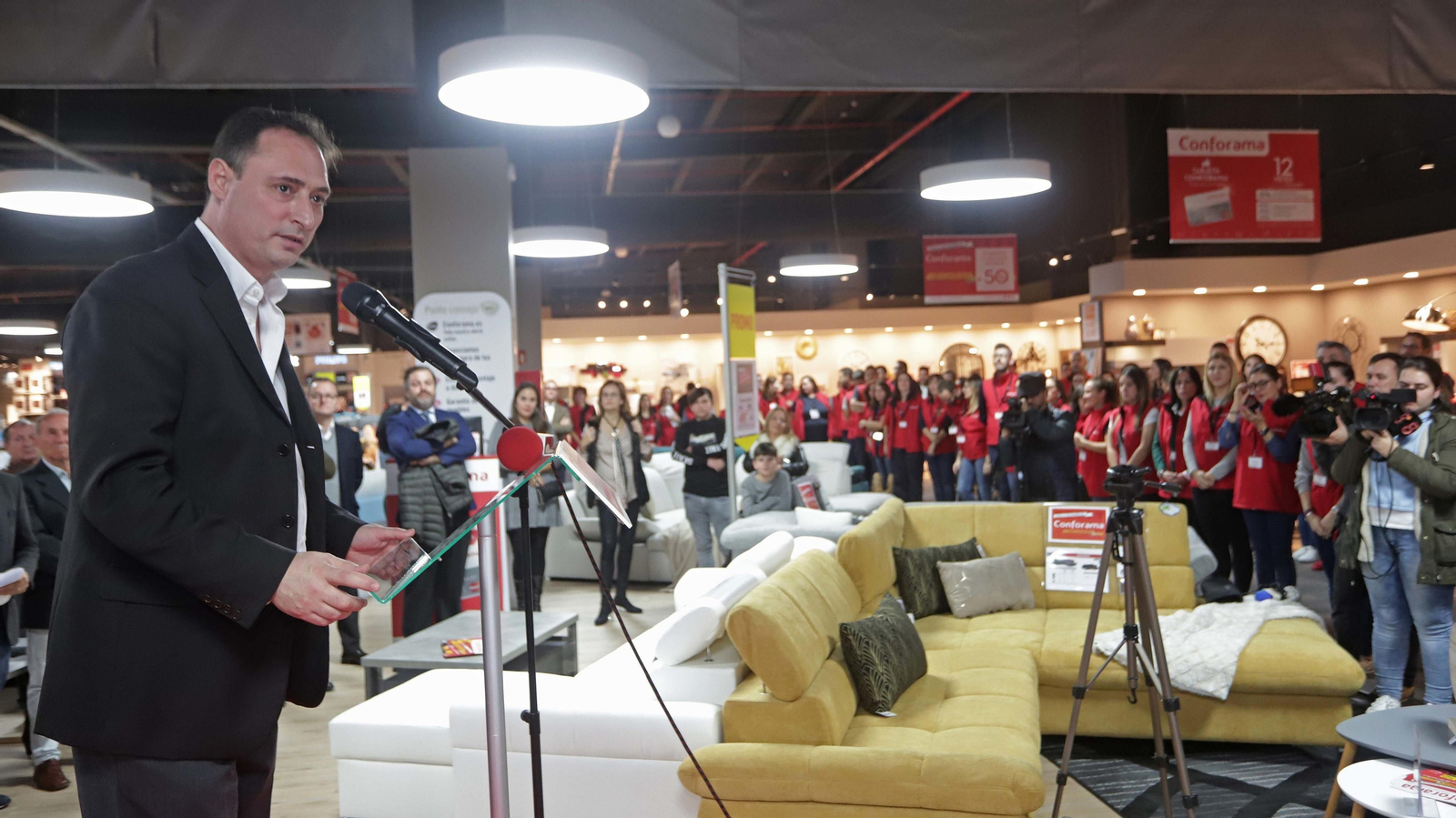 Conforama abre en Los Barrios