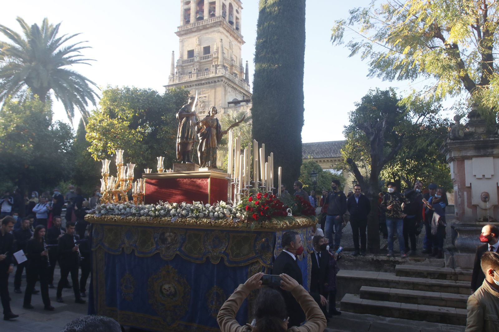 La salida a la calle de los patrones de Córdoba San Acisclo y Santa Victoria, en imágenes