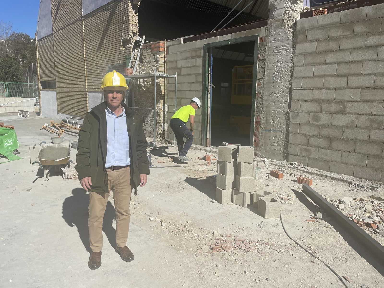 Visita a las obras del pabellón La Salobreja.