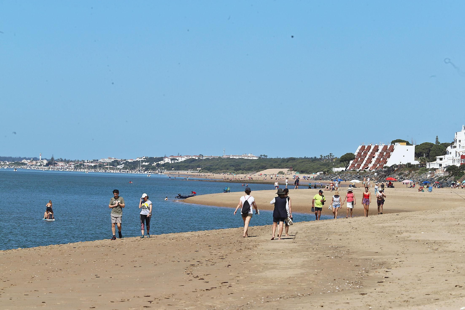 Imágenes de las playas de Huelva en la jornada de domingo