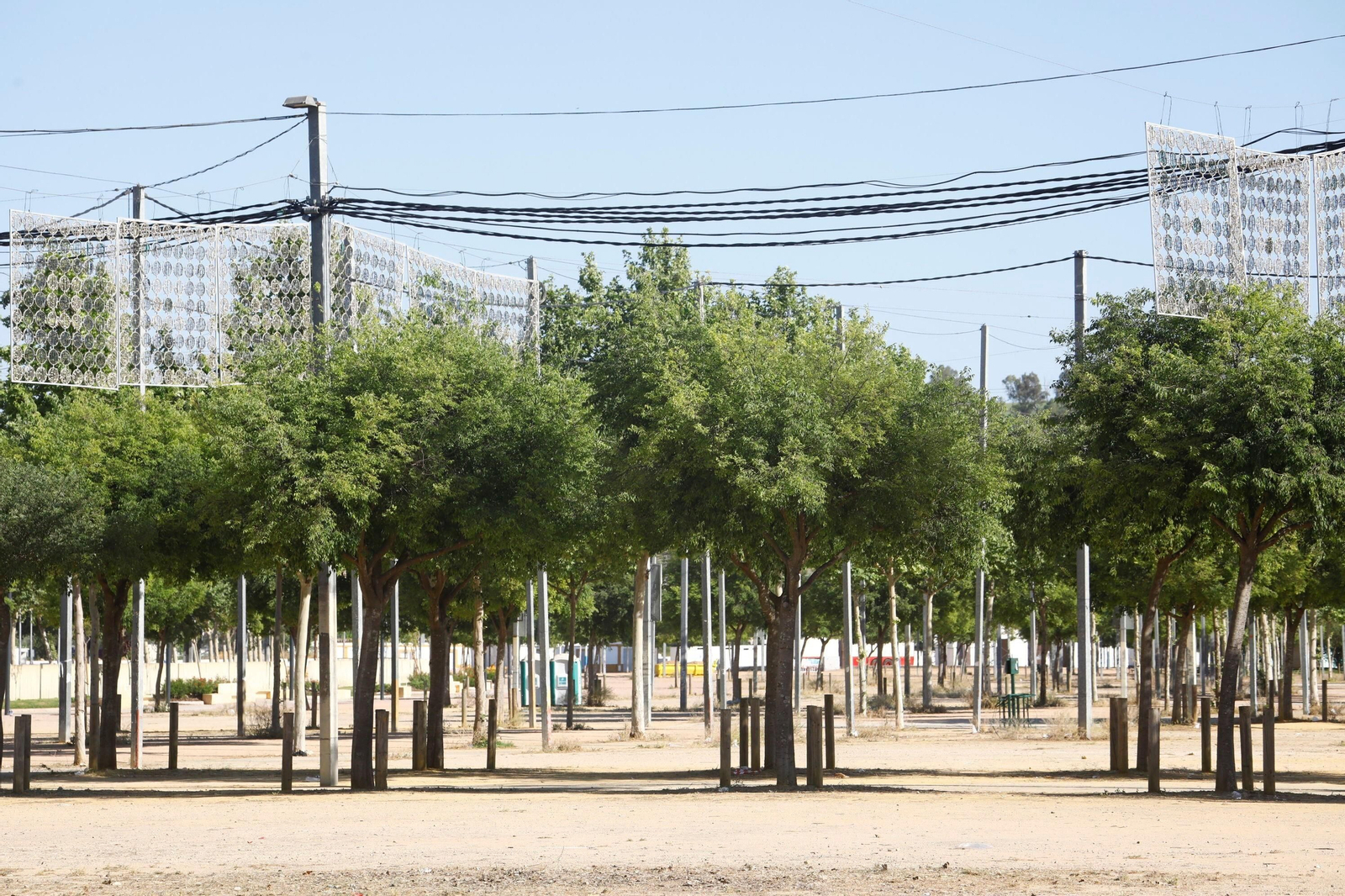 El inicio de los preparativos de la Feria de Córdoba 2023, en imágenes