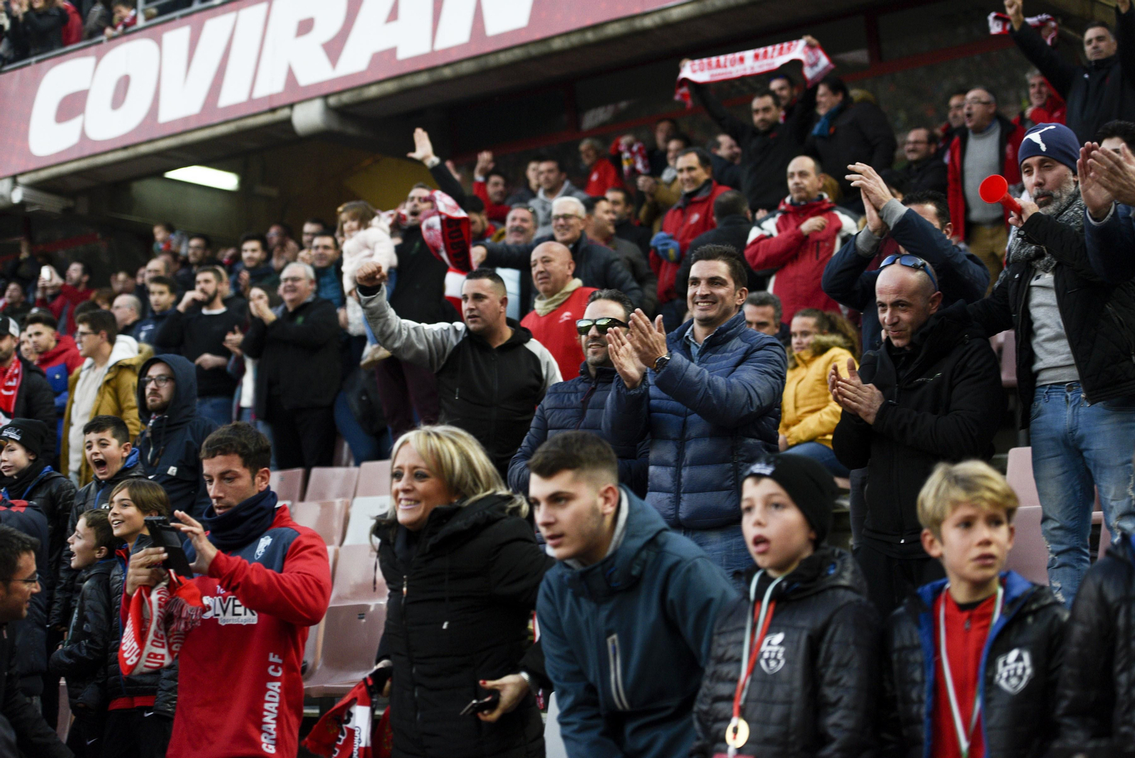 Las imágenes del Granada CF-Oviedo