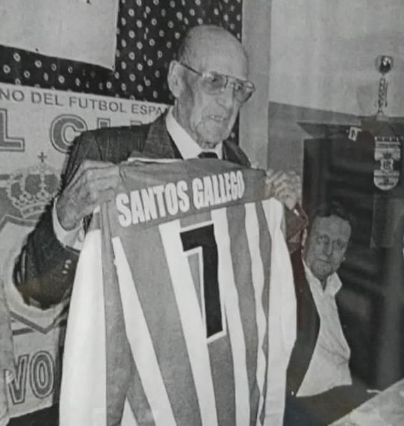 Imágenes de los 50 años de vida de la peña recreativista Navidad