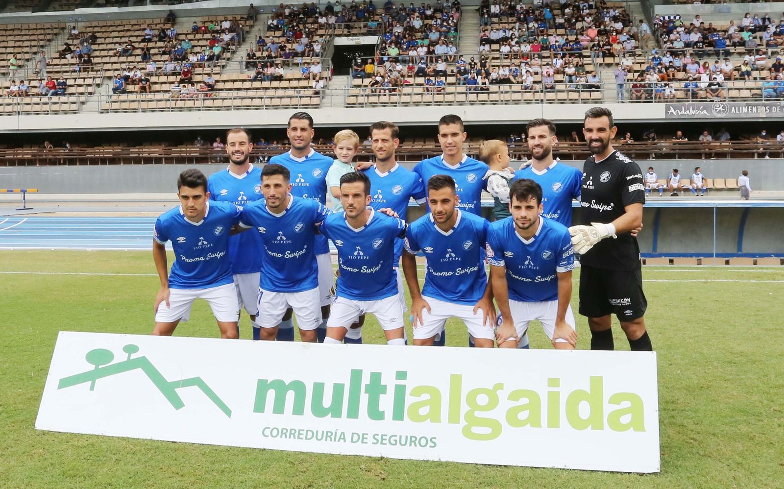 Imágenes de la victoria del XerezDFC ante Las Palmas ATL.