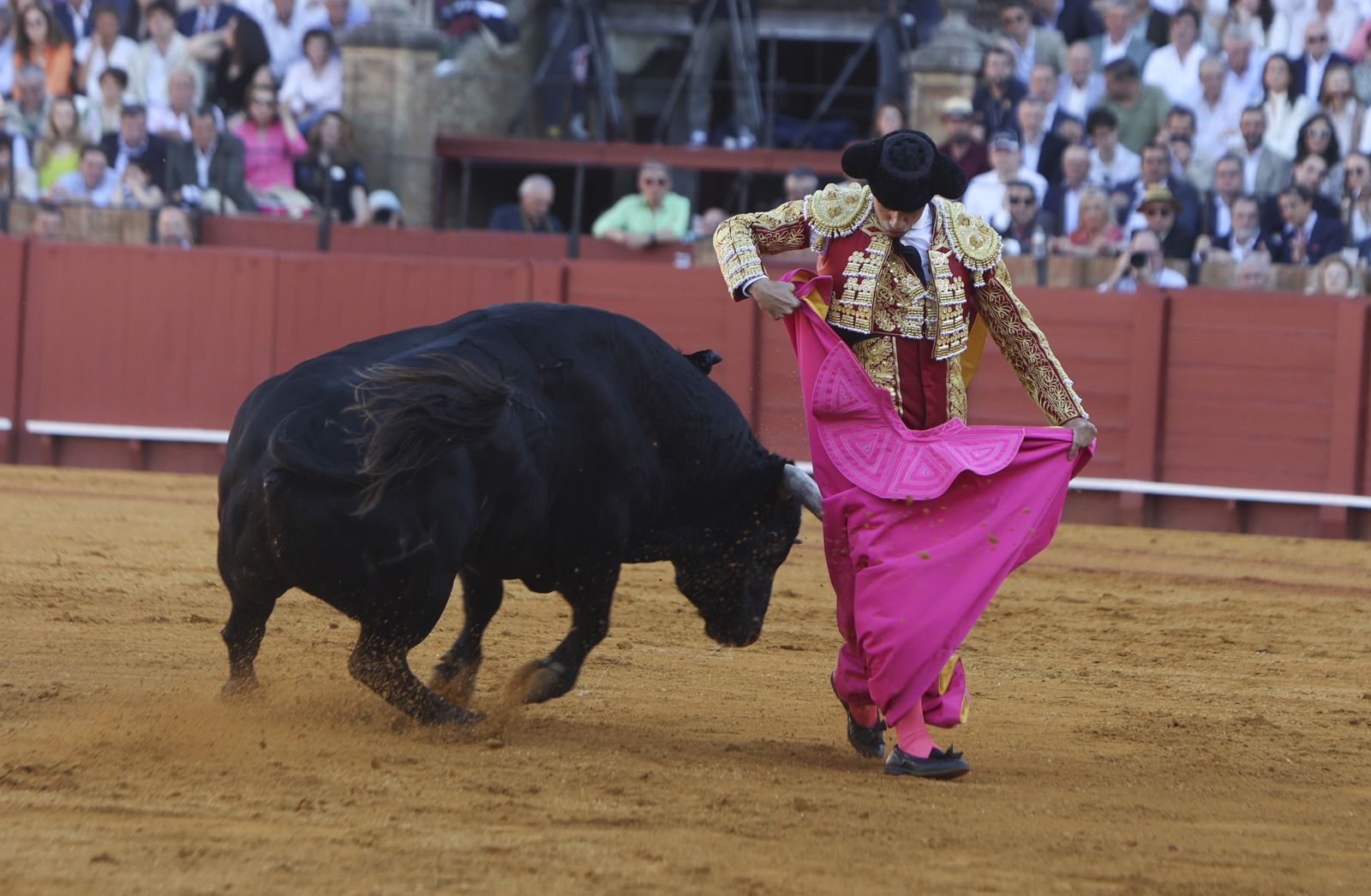 Corrida de toros de Morante de la Puebla, José María Manzanares y Pablo Aguado