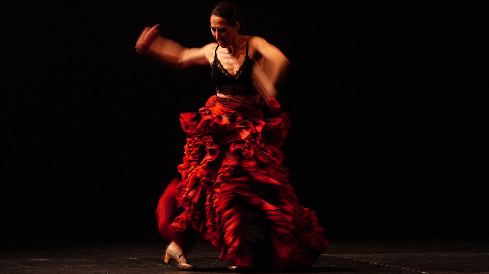 Ana Morales presenta 'En la cuerda floja' en Villamarta