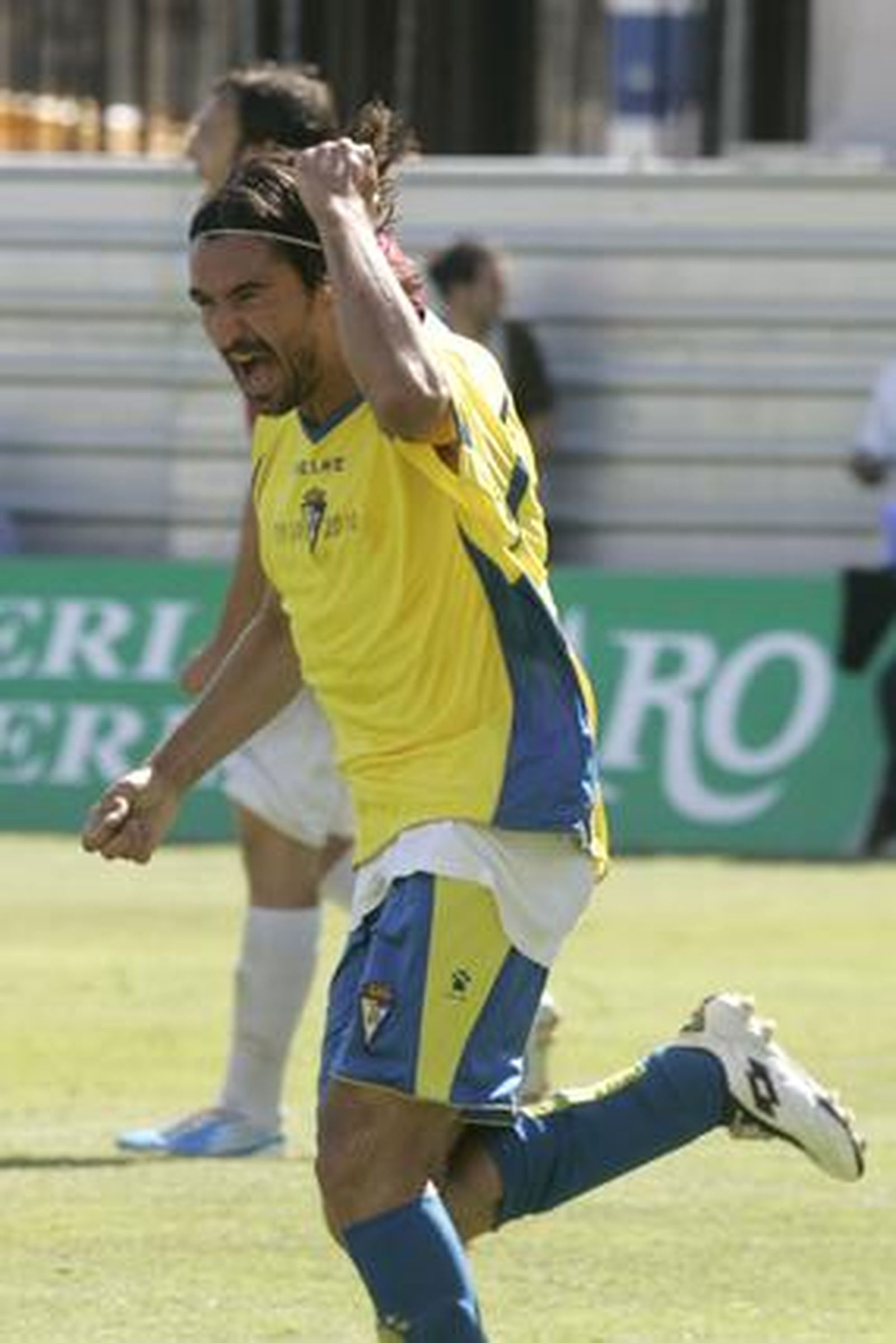 Pachón anotó por bajo el empate. 

Foto: Jesus Marin