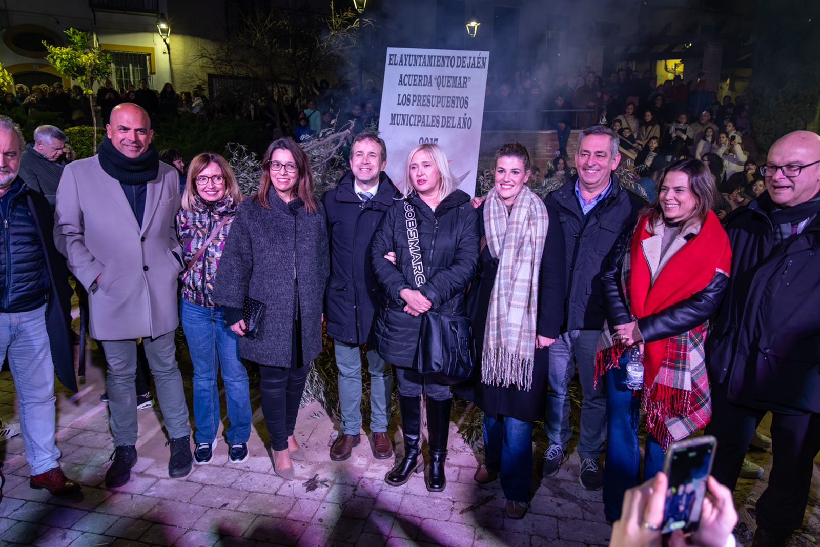Encendido en Jaén de la lumbre oficial de San Antón 2026 y bendición de los animales