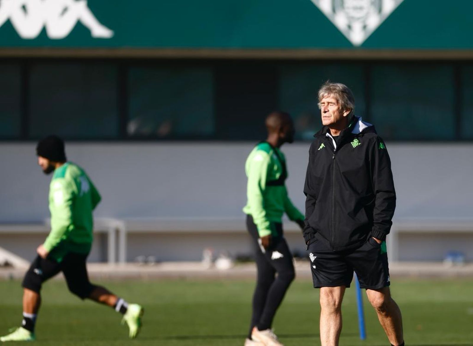 Manuel Pellegrini, en el entrenamiento de este viernes.
