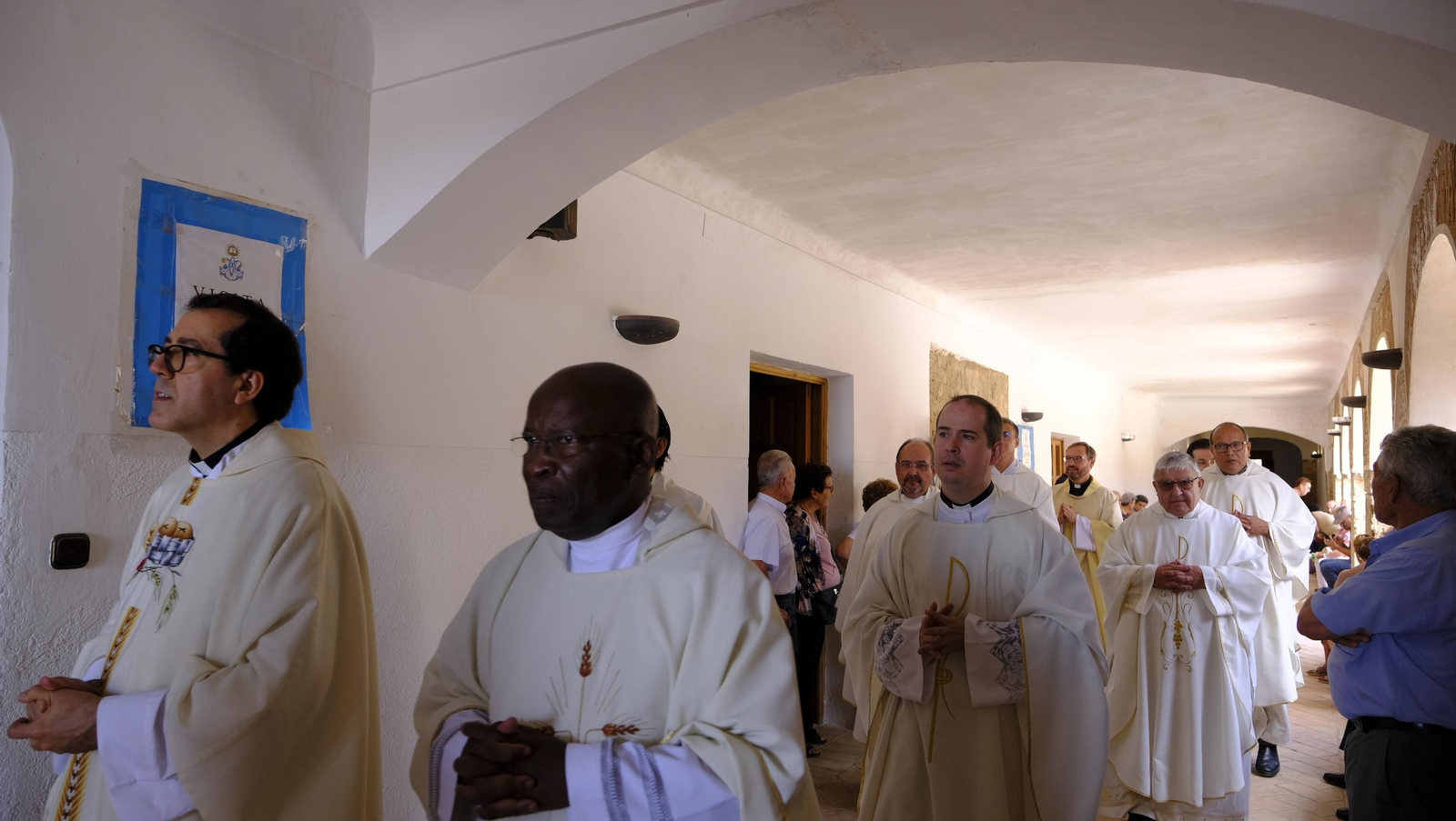 La Virgen del Saliente es venerada por los fieles en su Santuario