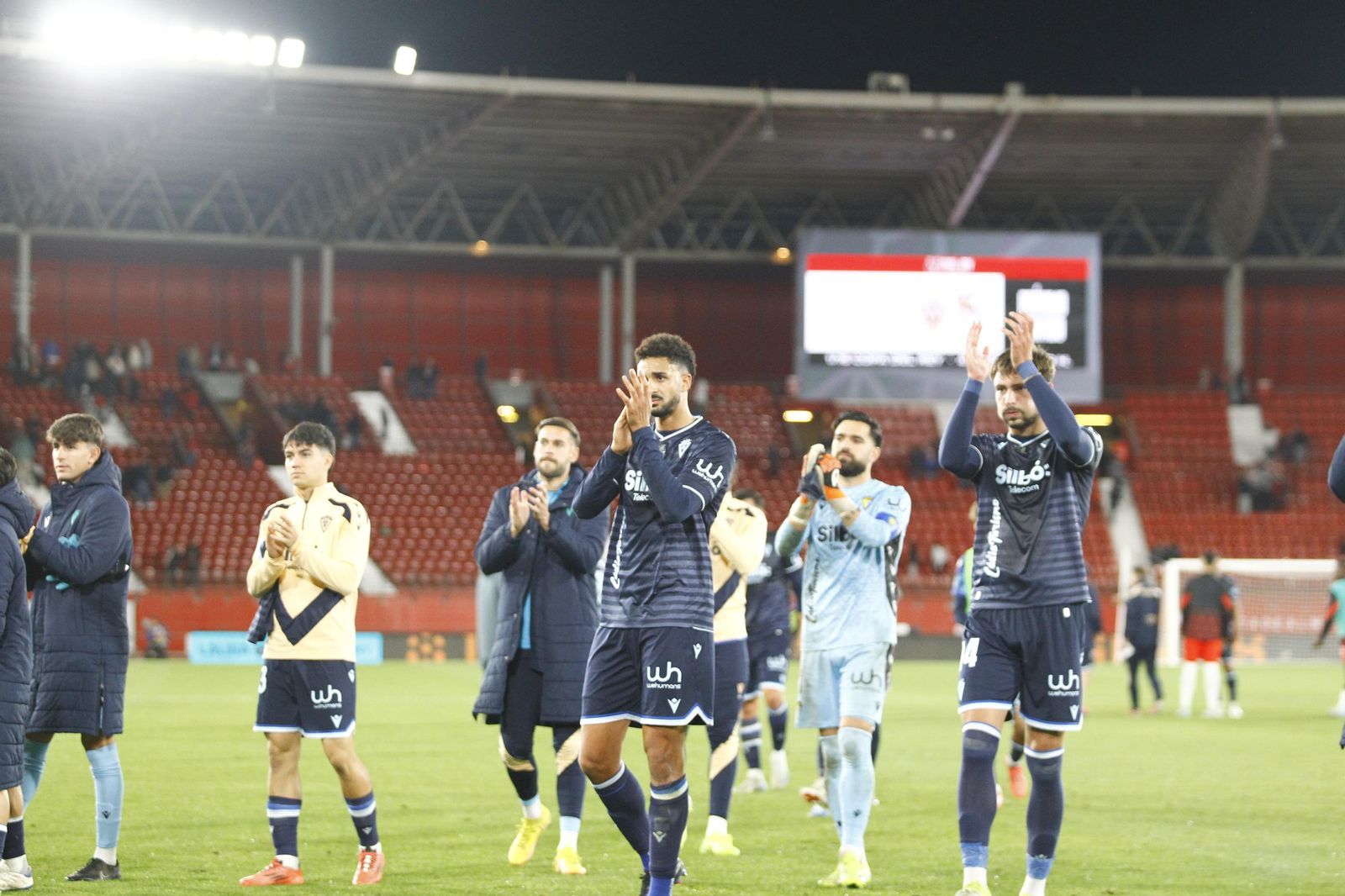 La U.D. Almería empata a uno contra el Cádiz y es campeón de invierno, en imágenes