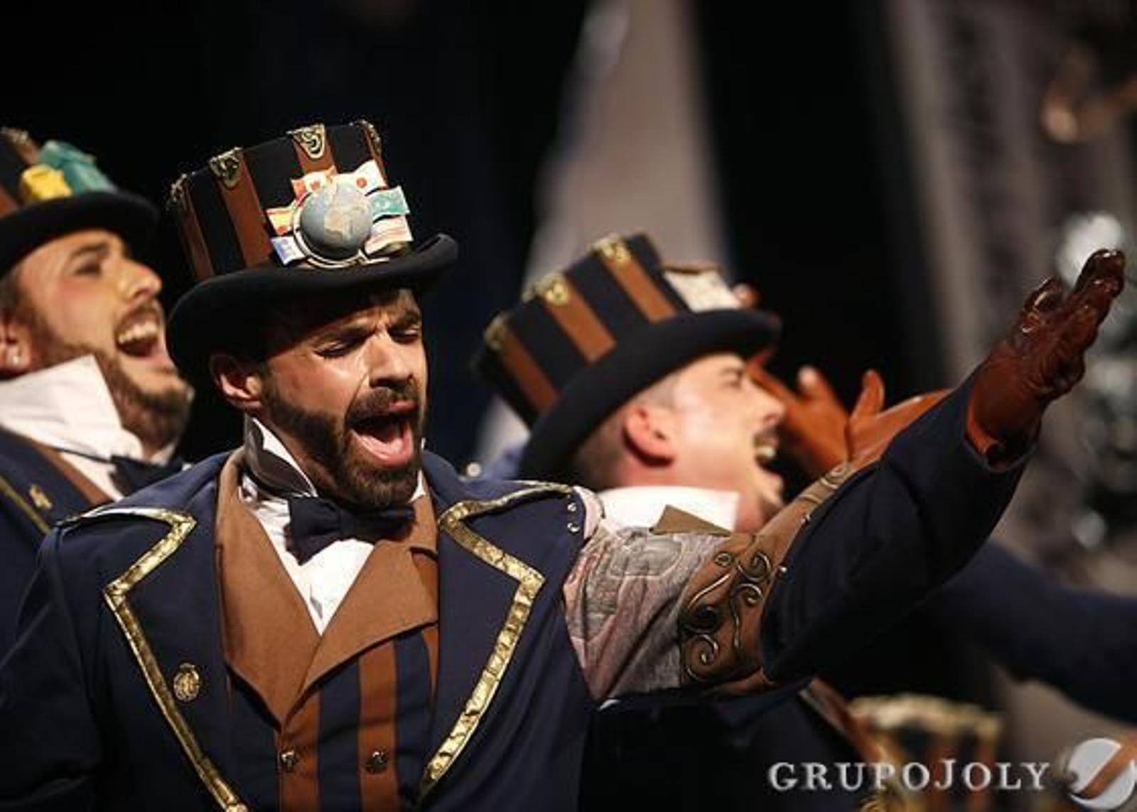 Foto: Jesus Marin - Lourdes de Vicente - Julio Gonzalez