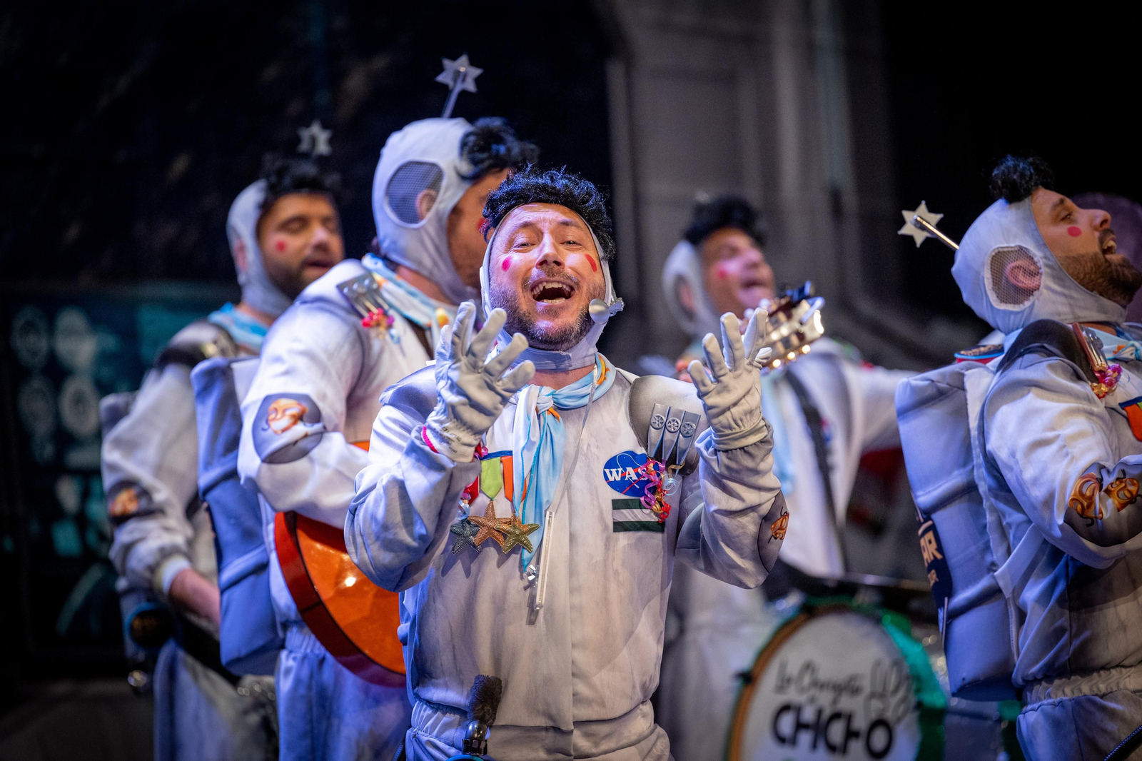 Chirigota 'Cariño... necesito mi espacio'