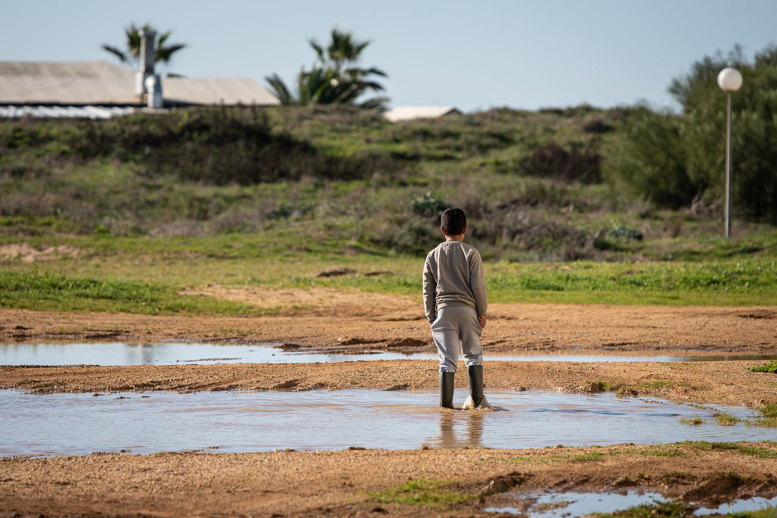 Imágenes de la mañana primaveral del 26 de diciembre en las playas de Huelva