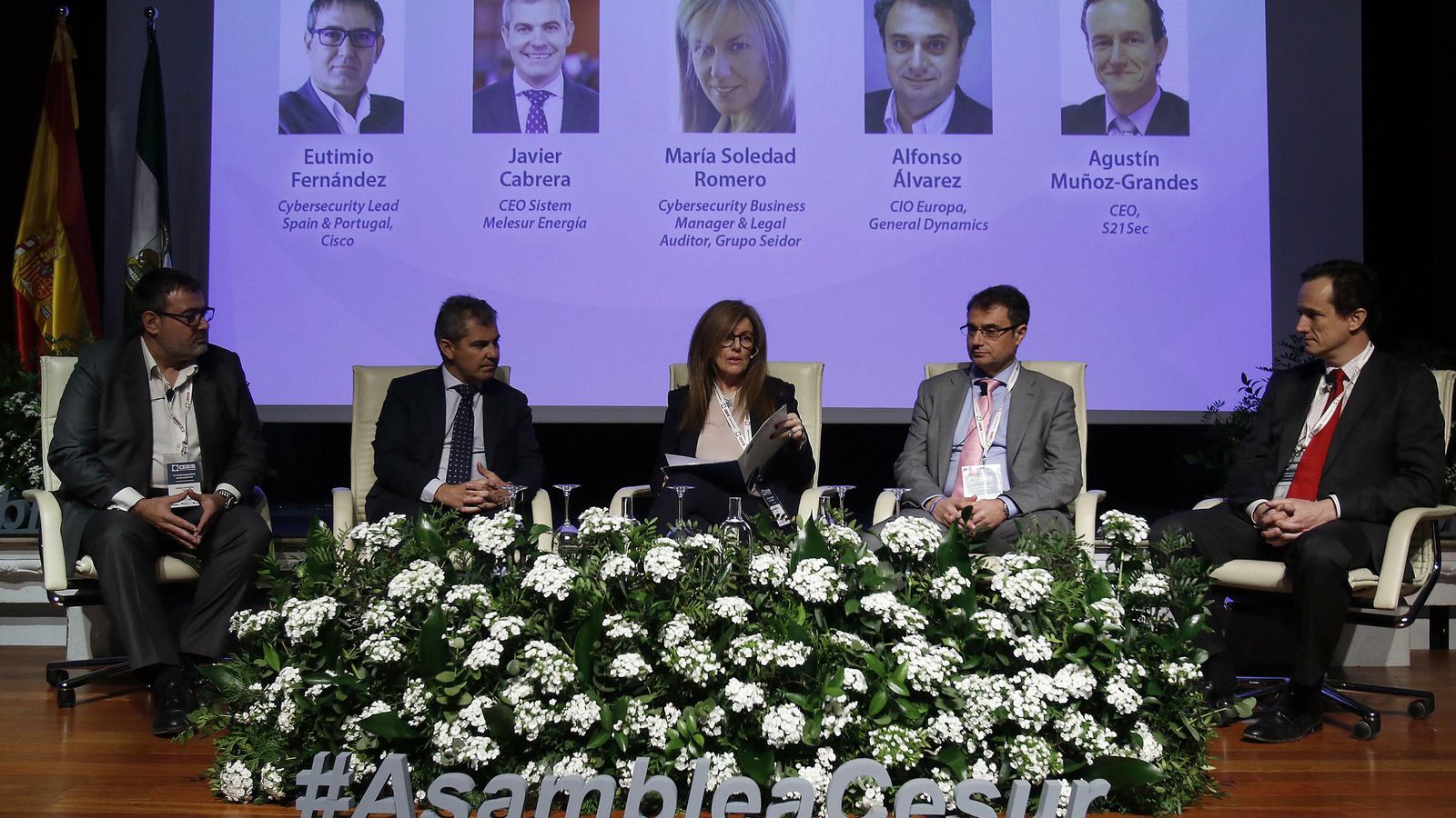 Los participantes en el panel empresarial sobre ciberseguridad.