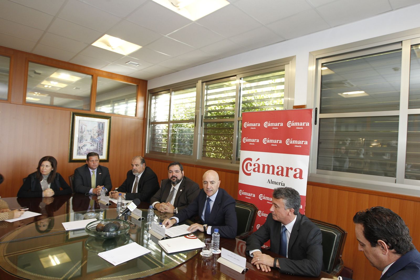 La Cámara de Comercio de Almería albergó un encuentro con el anterior presidente de Camacol en enero de 2016.