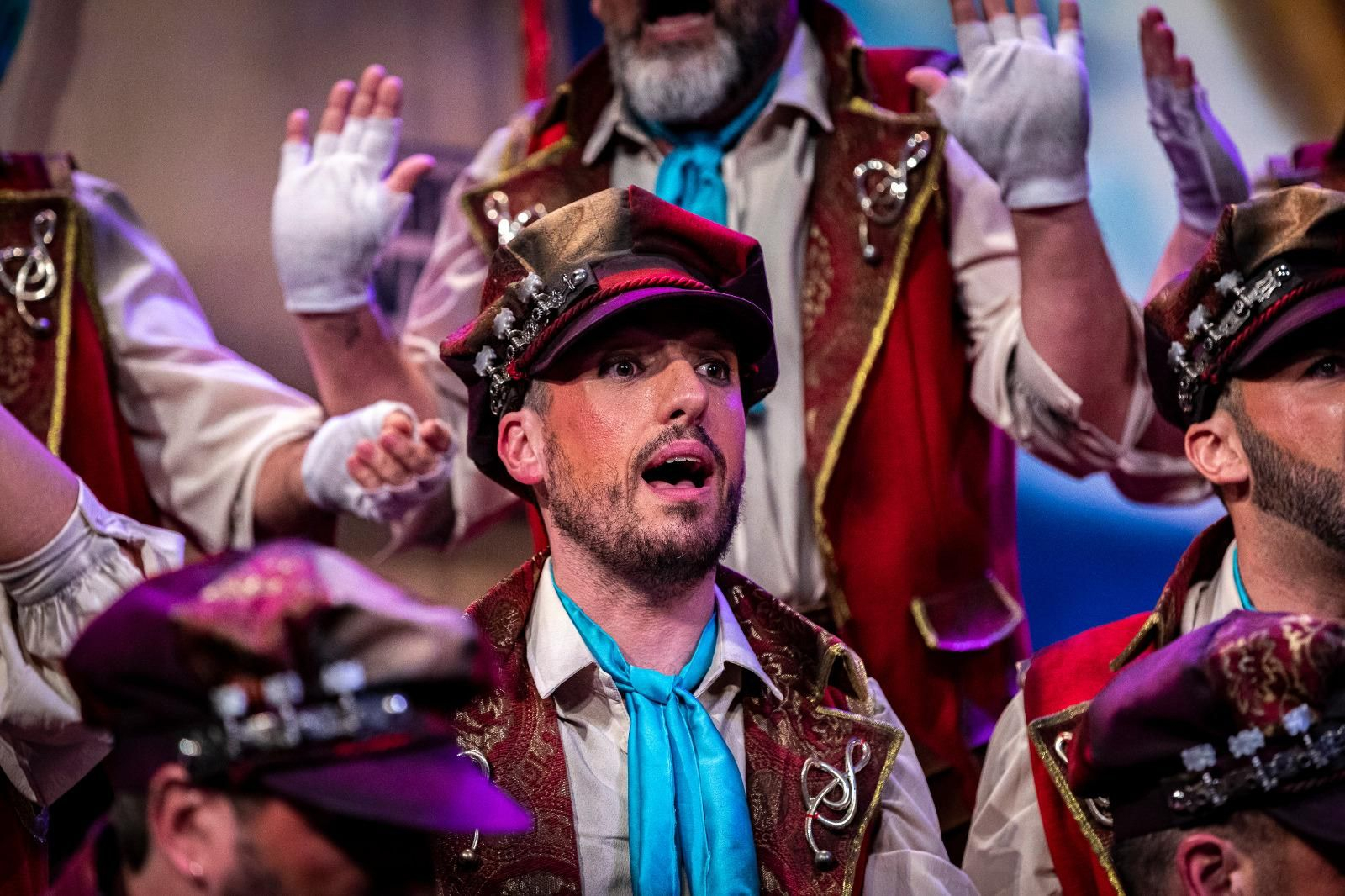 Búscate entre las mejores imágenes de la segunda sesión de cuartos de final del COAC 2025