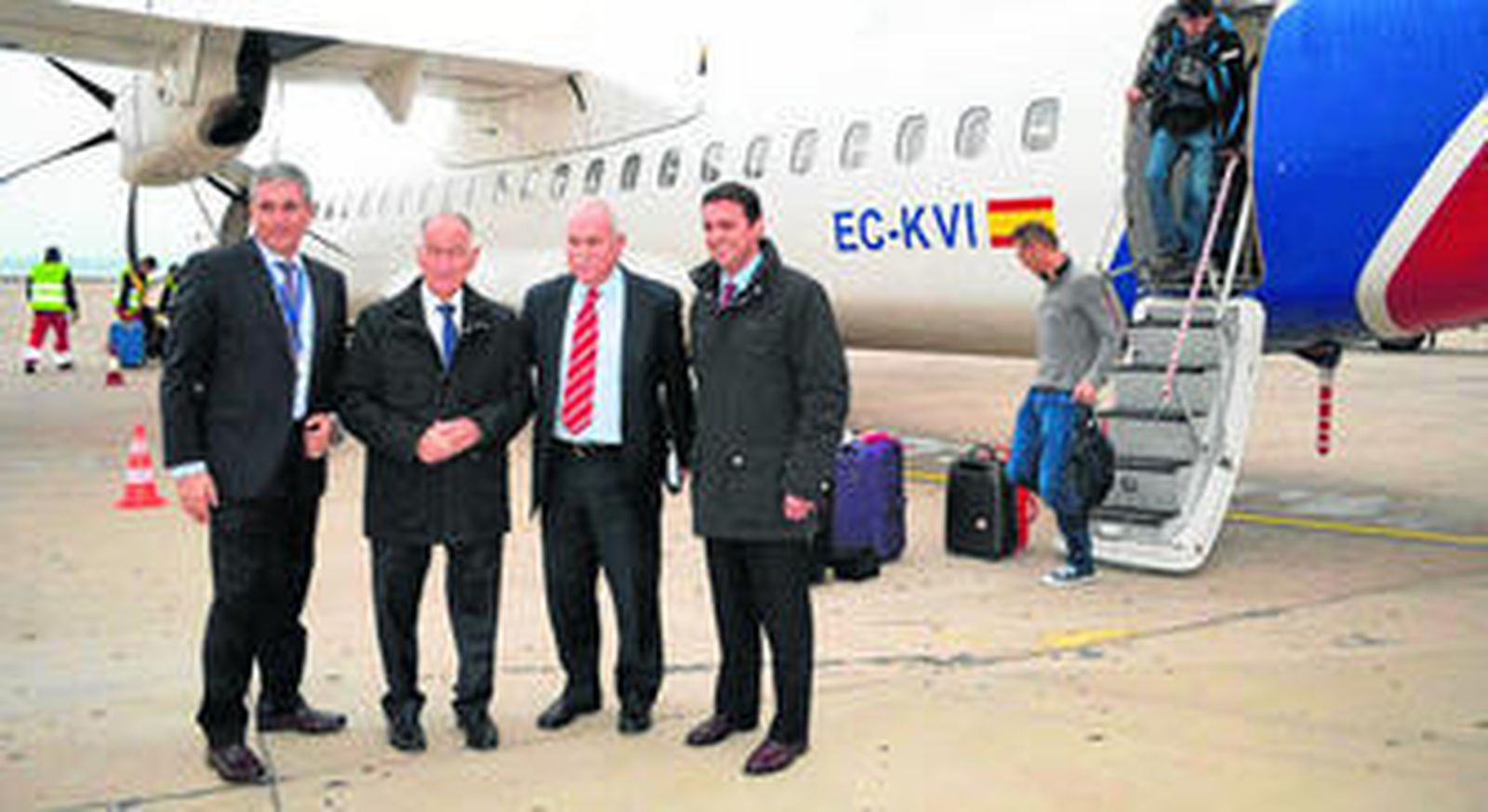 Gabriel Amat y Javier Aureliano Garcia, presidente y vicepresidente de Diputación, han potenciado en estos últimos cuatro años el tráfico del aeropuerto.