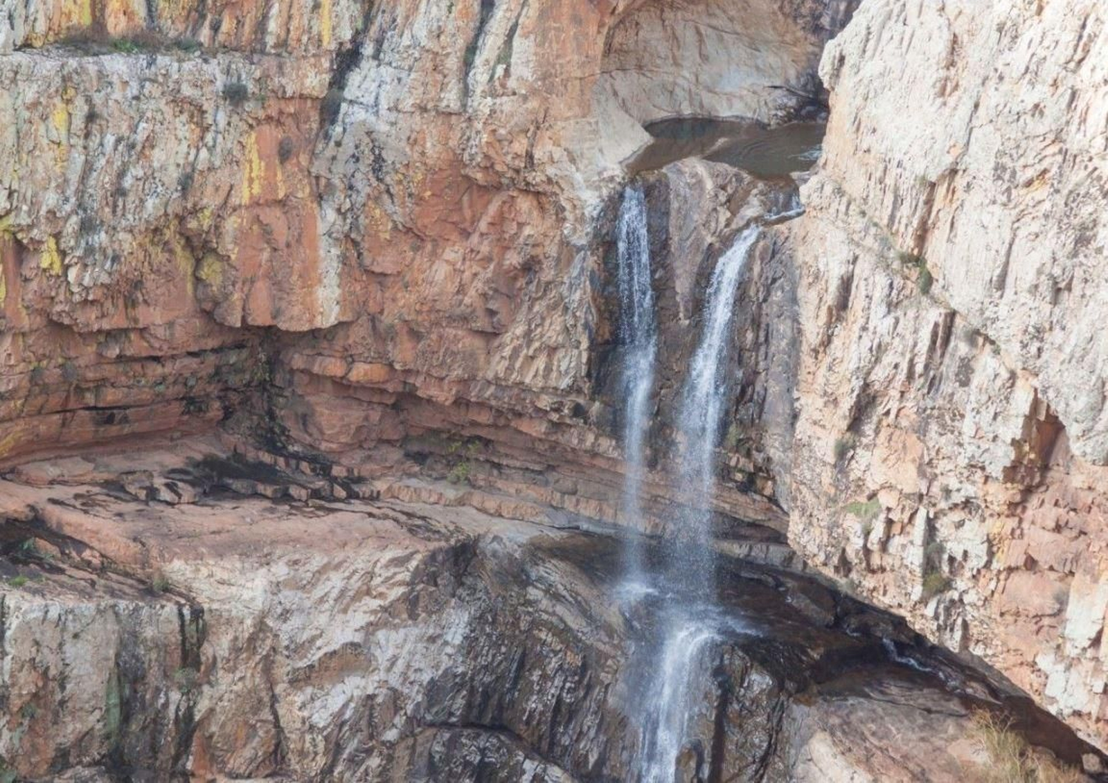 La Cimbarra es una parada obligada en tu visita al parque natural de Despeñaperros.