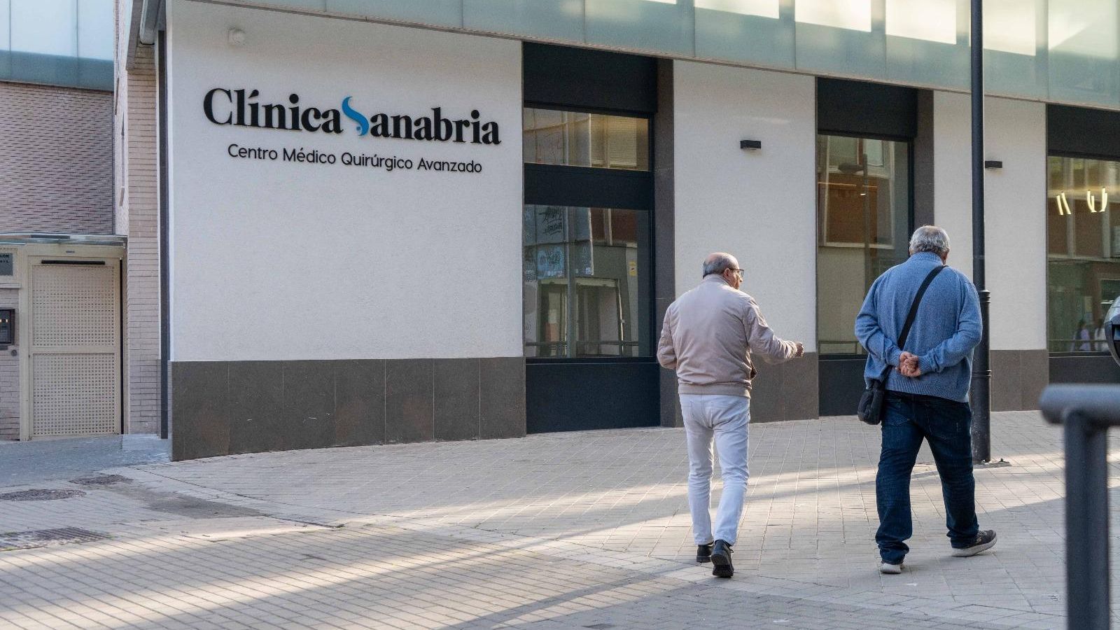 En las cercanías de San Lázaro también se han abierto negocios sanitarios.