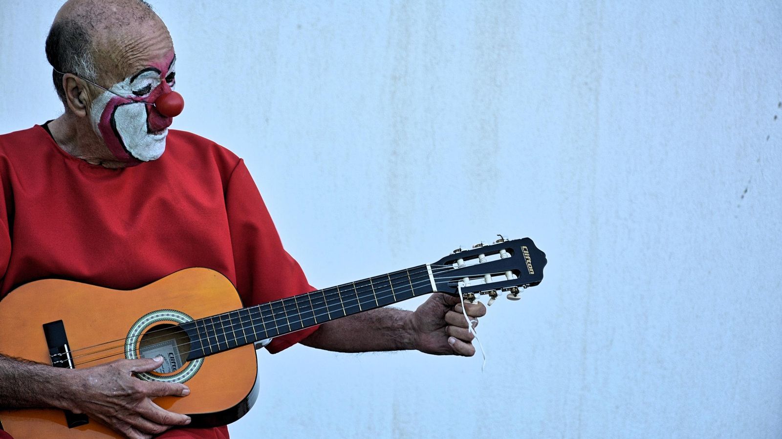 Uno de los artistas de Open Brócoli Session.