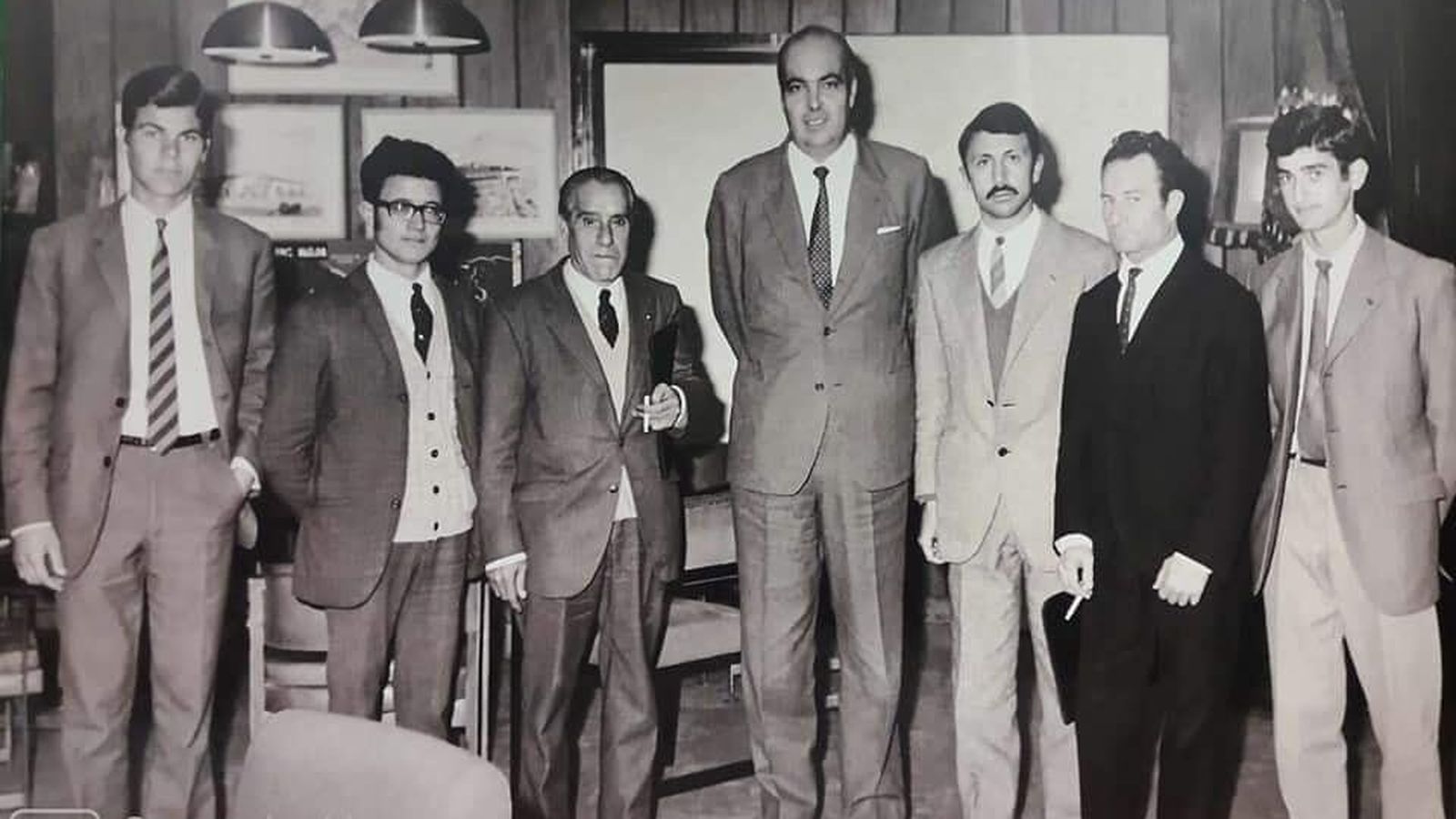 Tres de sus directivos, junto al presidente de Diputación, un día después de constituirse la asociación.