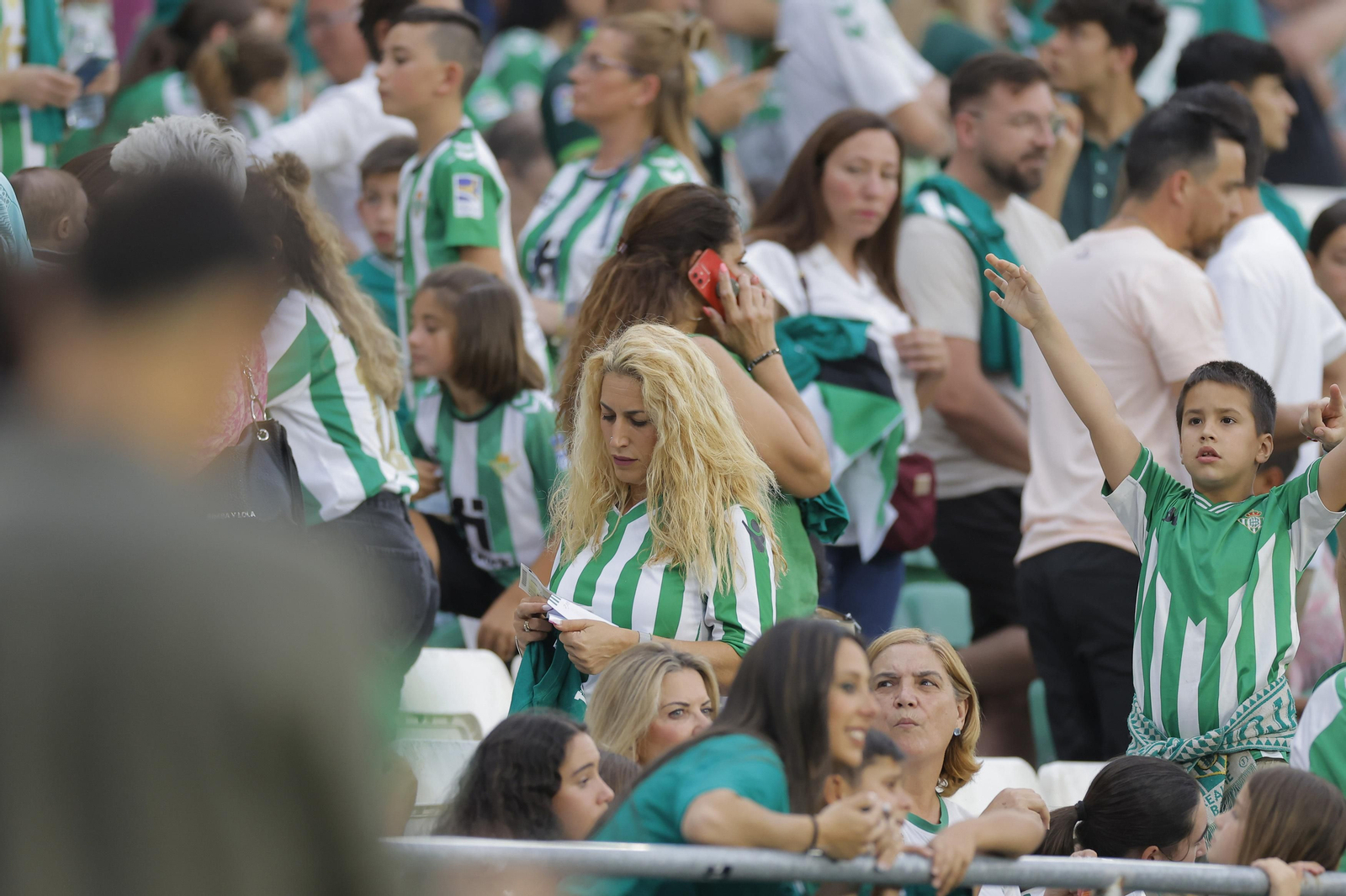 Búscate en las fotos de la despedida de Joaquín