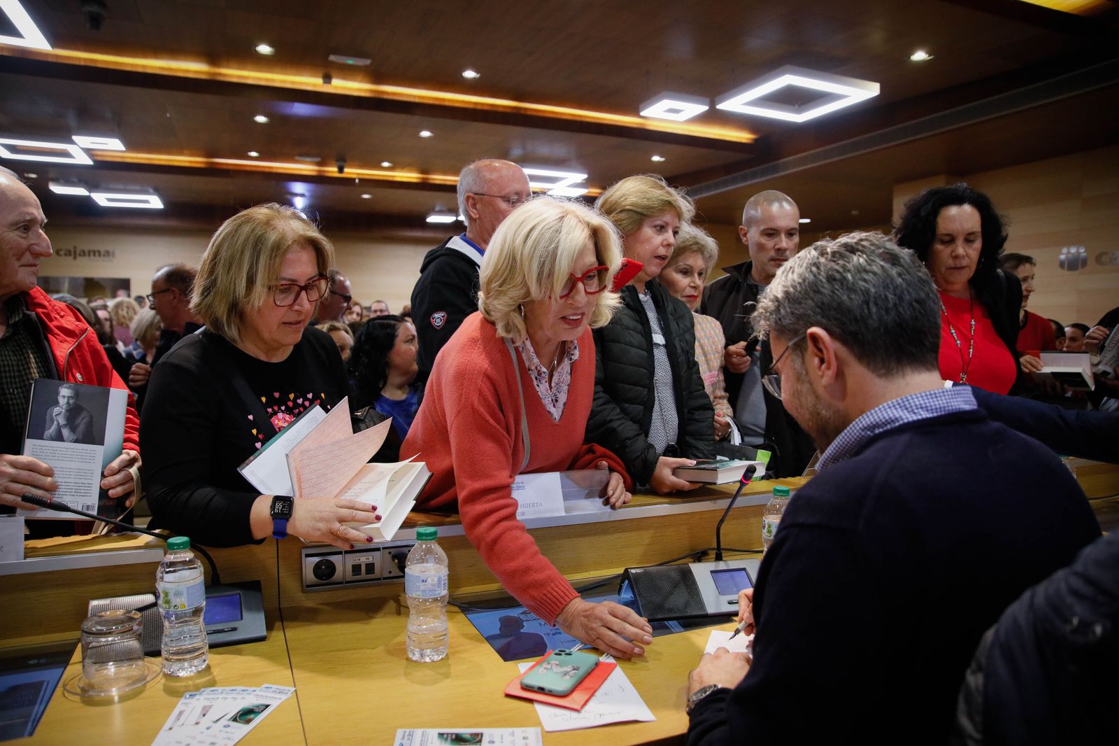 ¿Has estado en la presentación del libro de Máximo Huerta? Entra en la galería y buscate