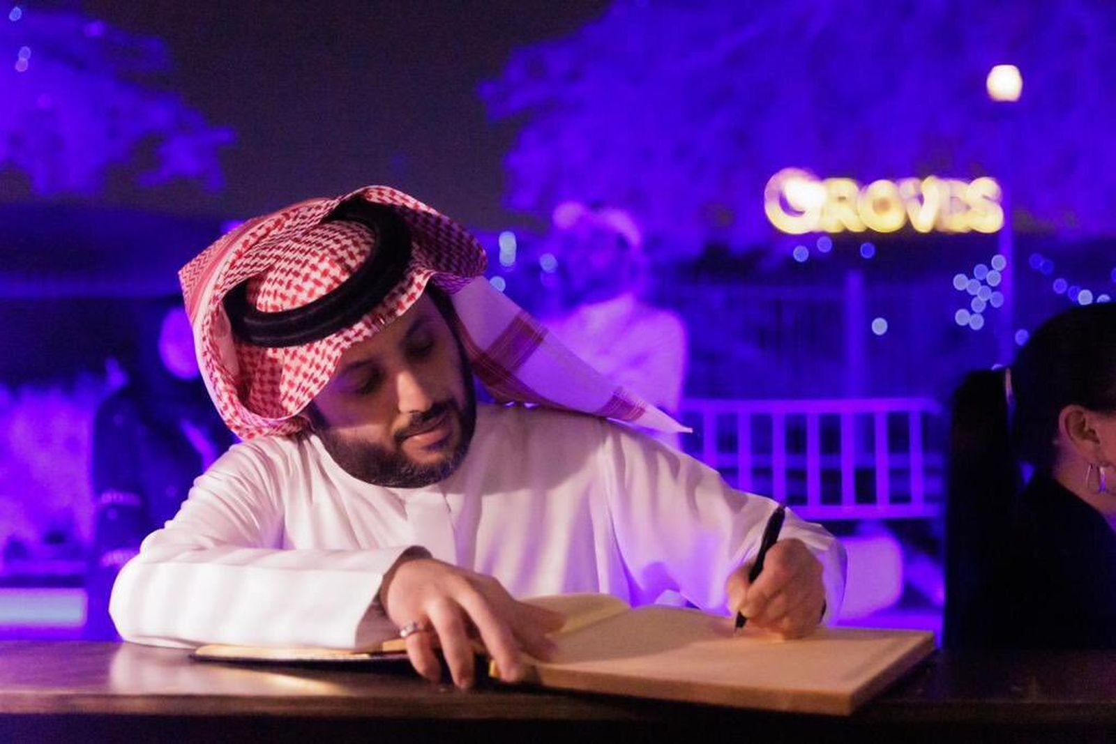 Turki invirtió 11'2 millones en la parcela de El Toyo con idea de levantar la Academia