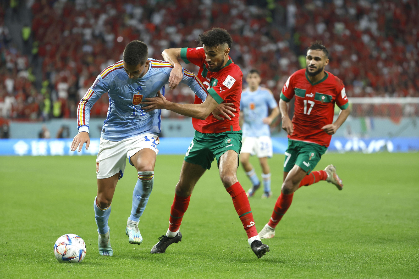 Fotos del Marruecos-España en octavos del Mundial de Qatar