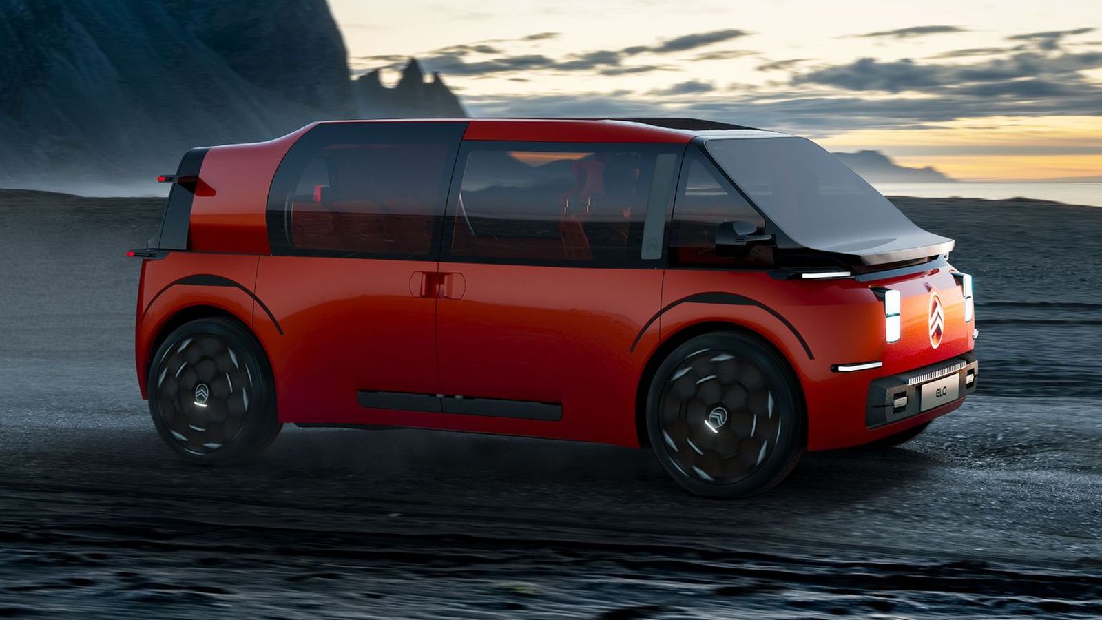 El coche de producción que llegará al mercado basado en el ELO llevará a Citroën, otra vez, a disponer de una opción semejante a los Spacetourer del pasado en formato de poco más de cuatro metros de largo.