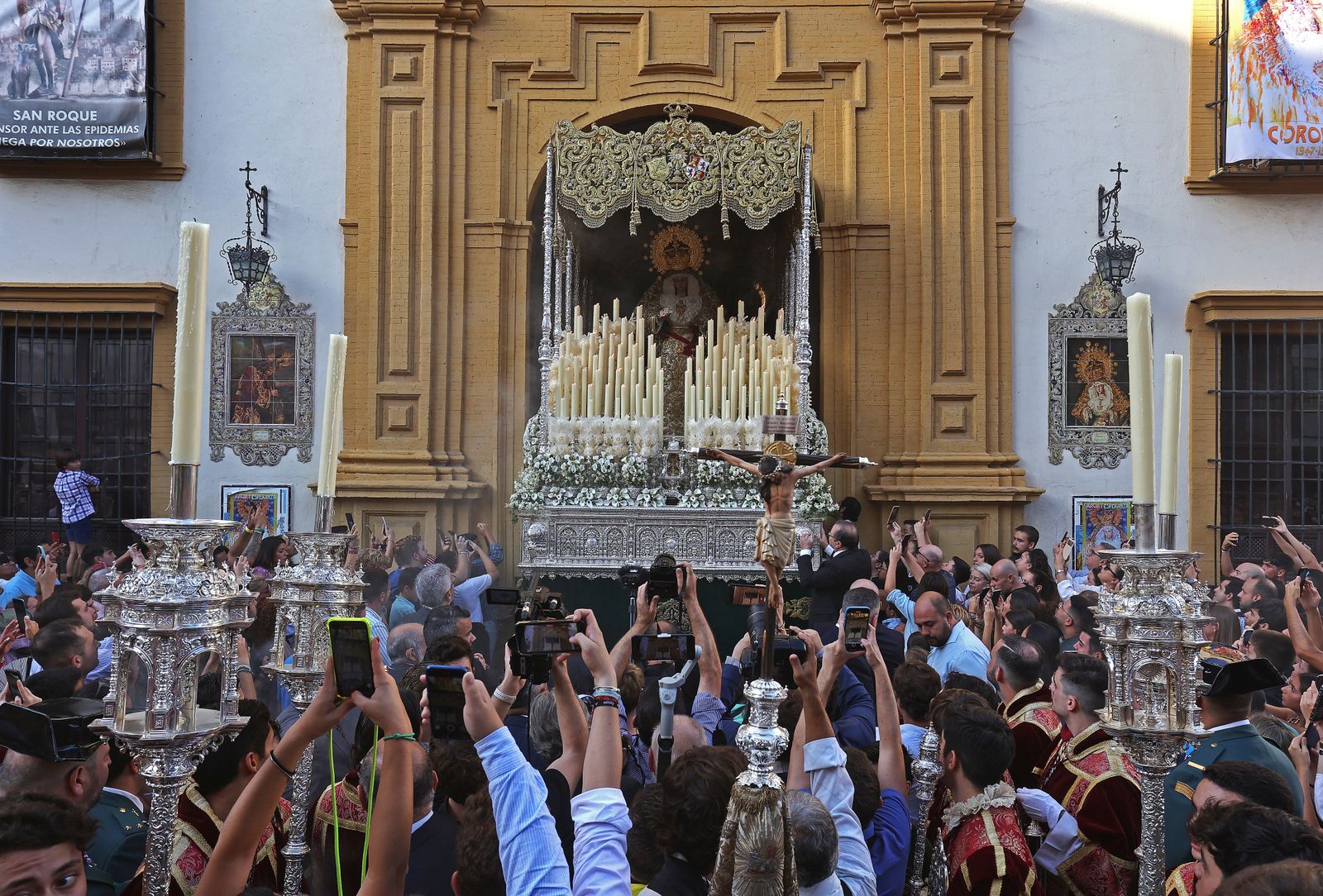 Salida extraordinaria de la Virgen de Gracia y Esperanza