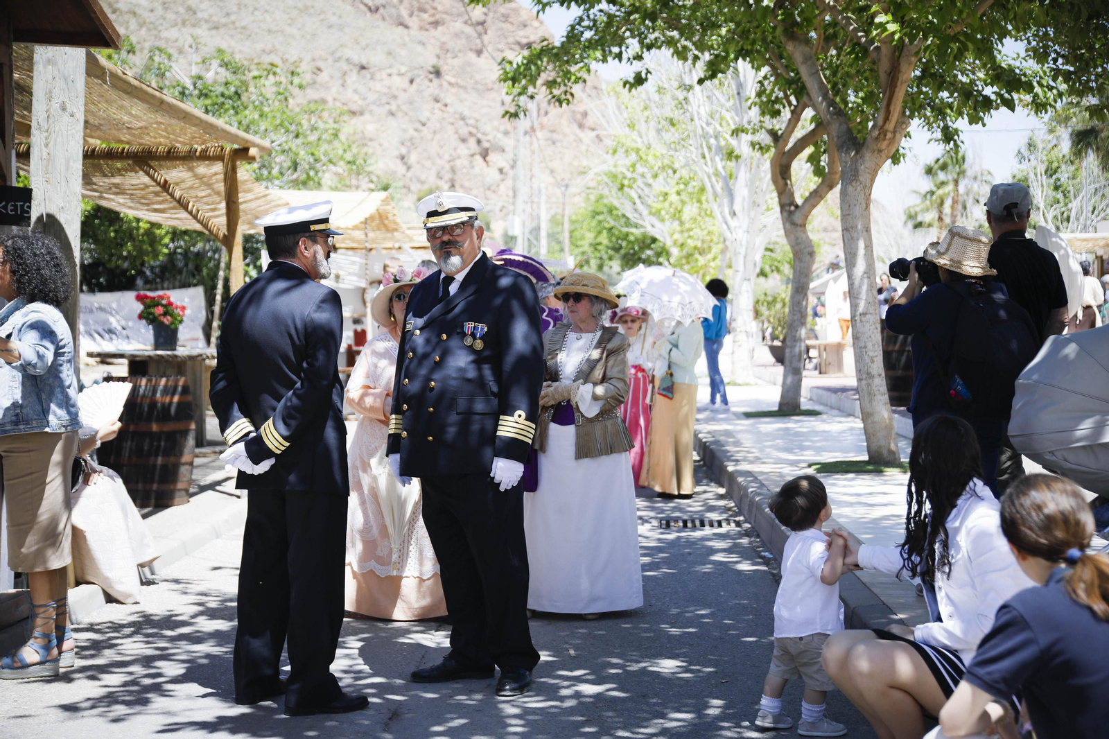 Imágenes de "Canteros y Caciques en la lucha por el Mármol" de Macael