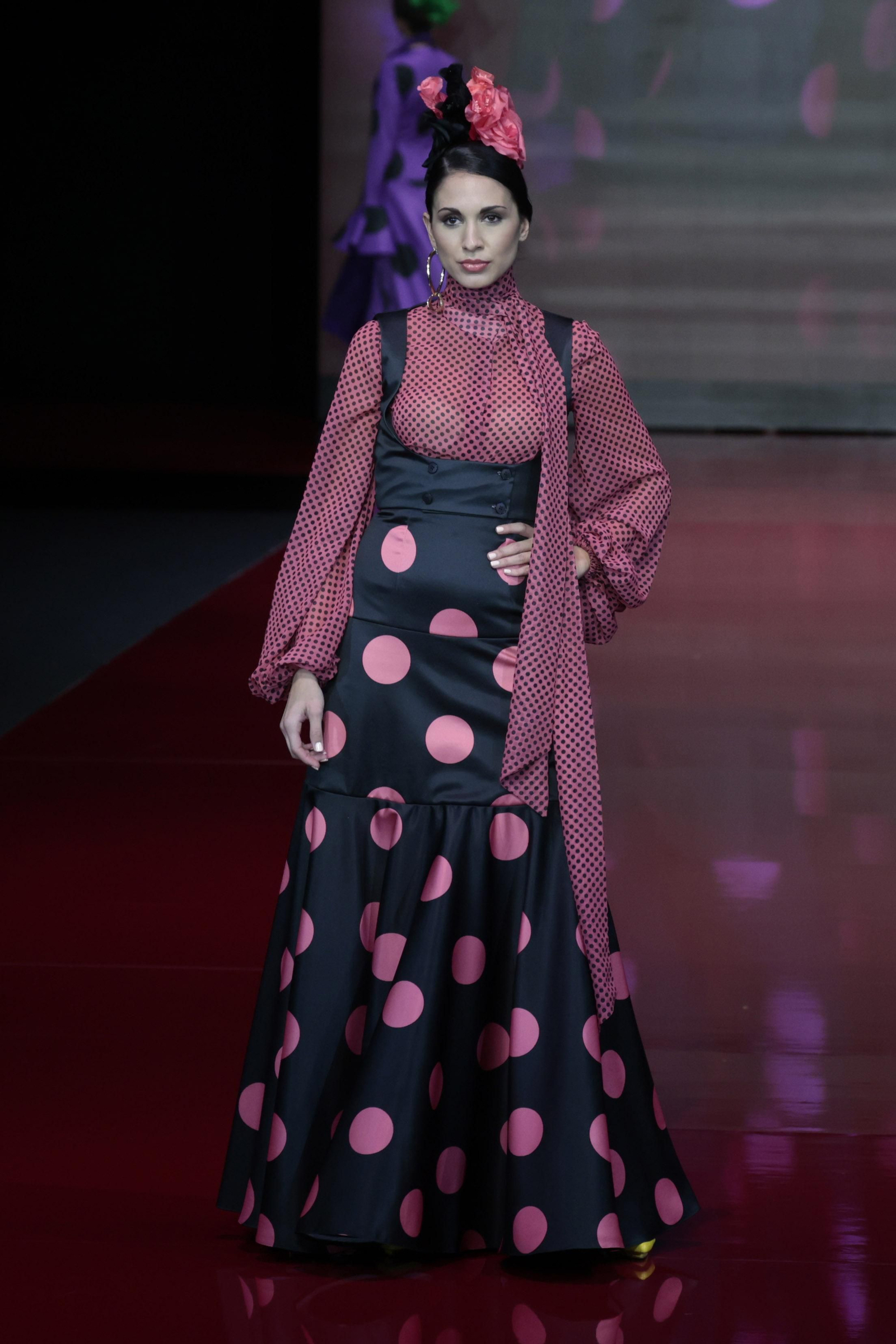 El desfile de Raquel Bollo en SIMOF 2022, todas las fotos