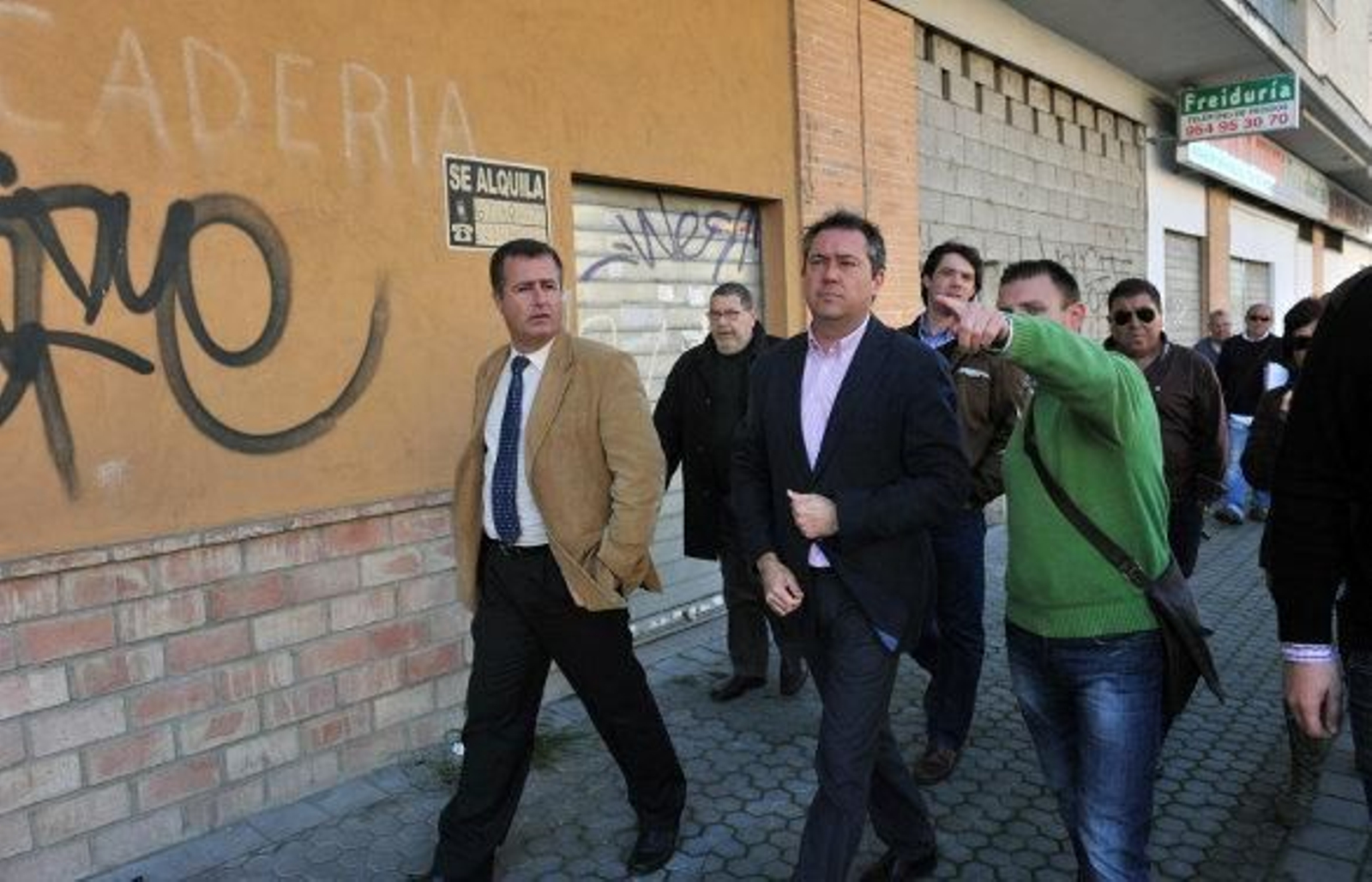 Espadas propone un "plan de choque" en empleo para facilitar 3.600 contrataciones