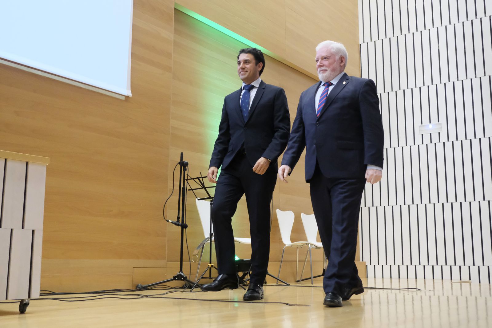 La entrega de medallas extraordinarias de las Peñas de Córdoba, en fotografías