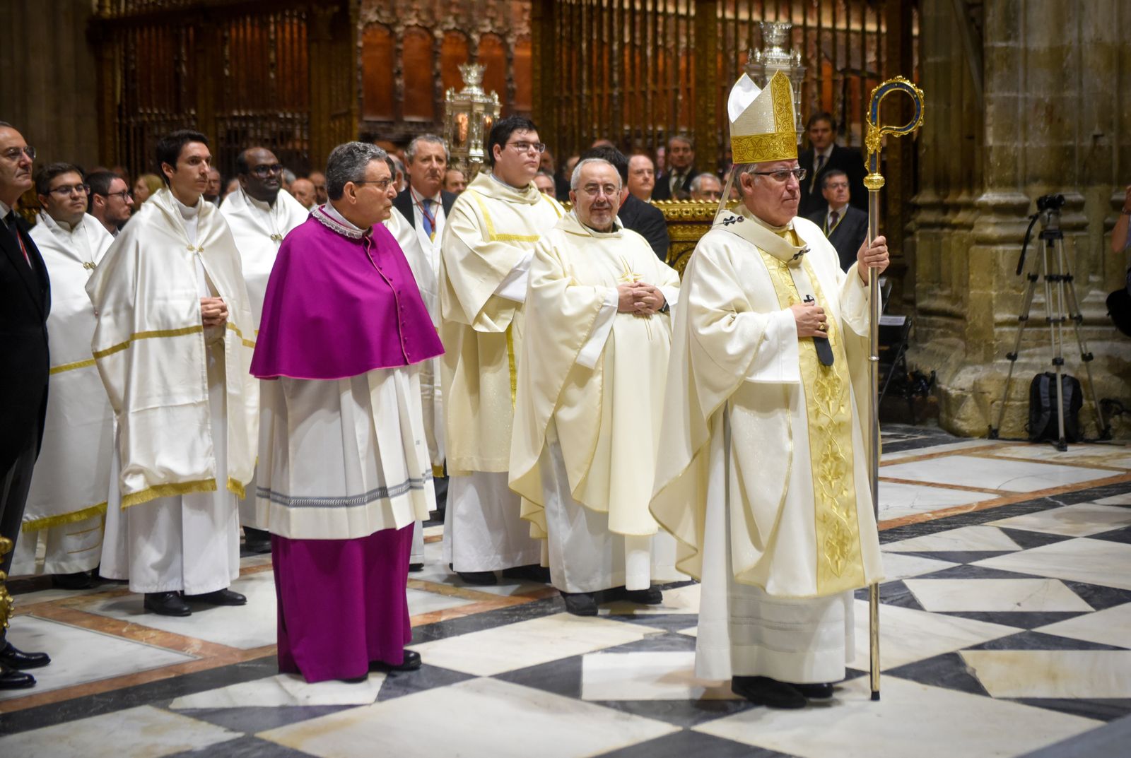 Las fotografías de un Corpus insólito en Sevilla