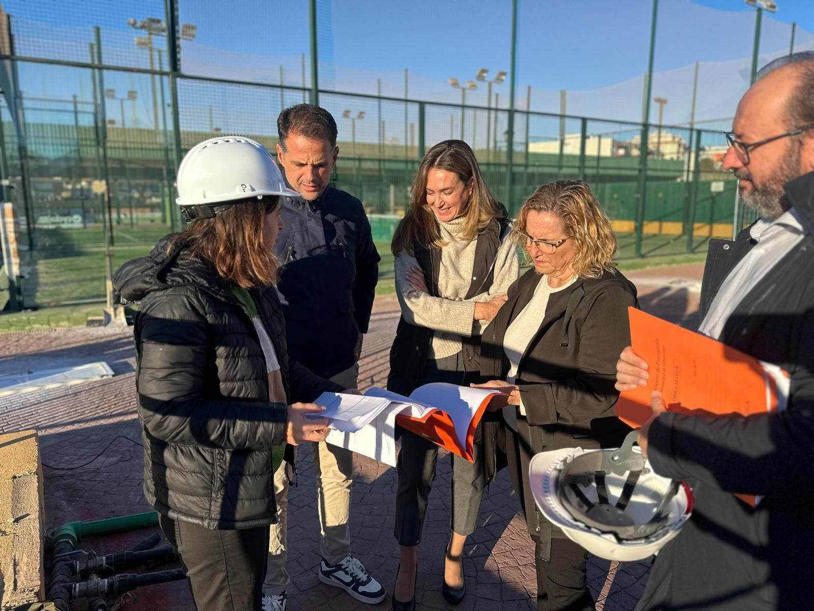 La visita institucional al complejo Elola.