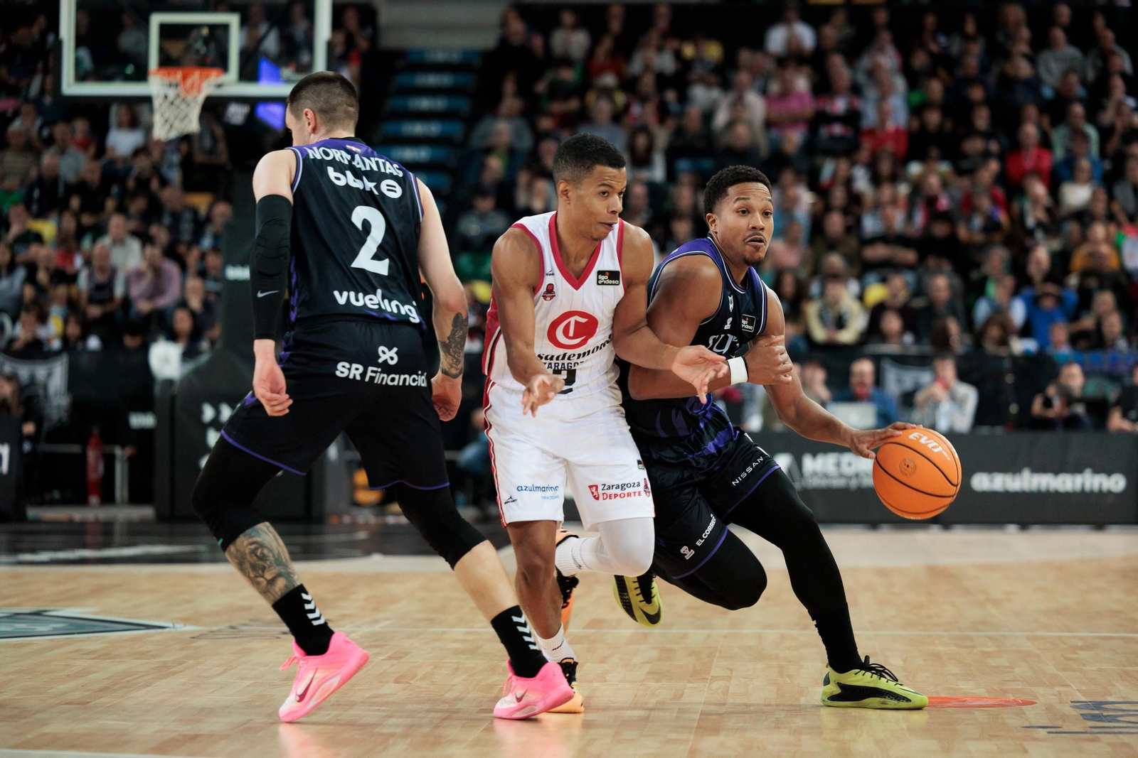 Tremendo Melwin Pantzar: 12 puntos, 14 asistencias y 30 de valoración Tremendo Melwin Pantzar: 12 puntos, 14 asistencias y 30 de valoración