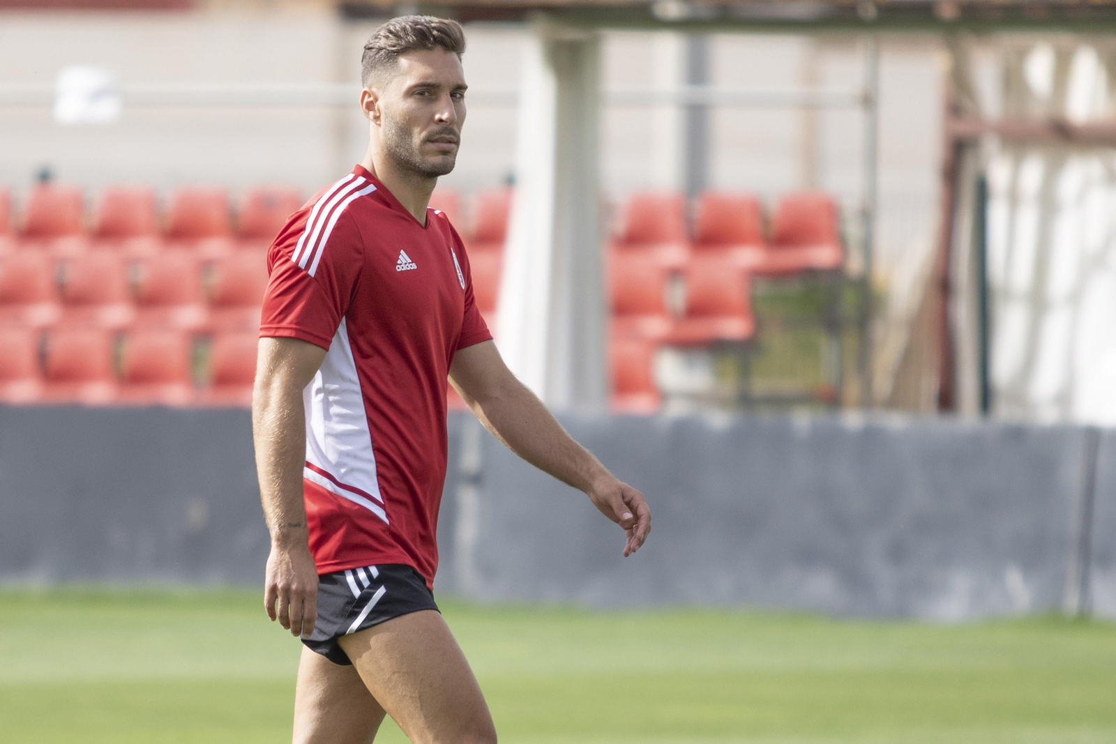 Así ha sido el primer entrenamiento del Granada CF de la pretemporada