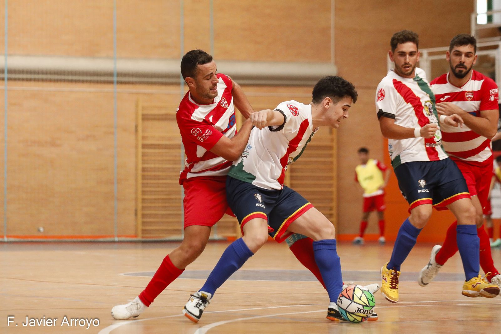 Los rojiblancos vieron como su rival remontó en la reanudación del partido.