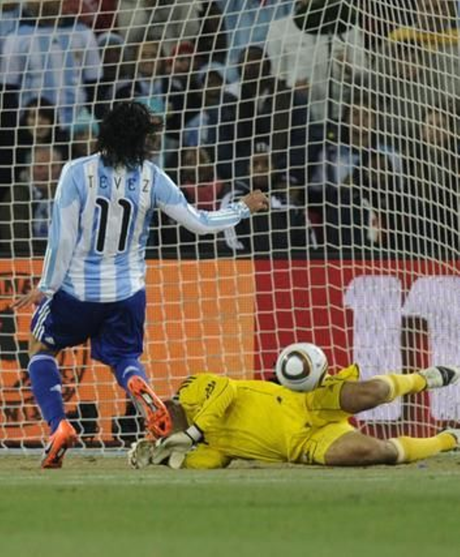 Argentina se medirá en cuartos de final a Alemania tras derrotar a México en octavos. / AFP