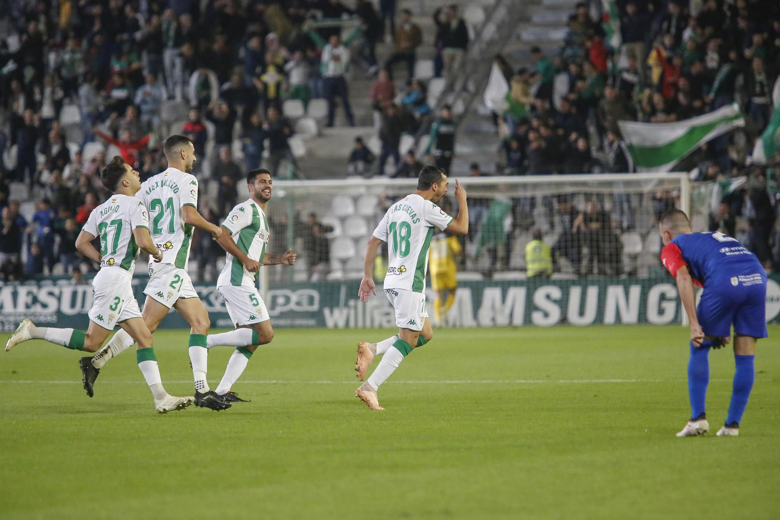 El Córdoba CF-Extremadura, en imágenes