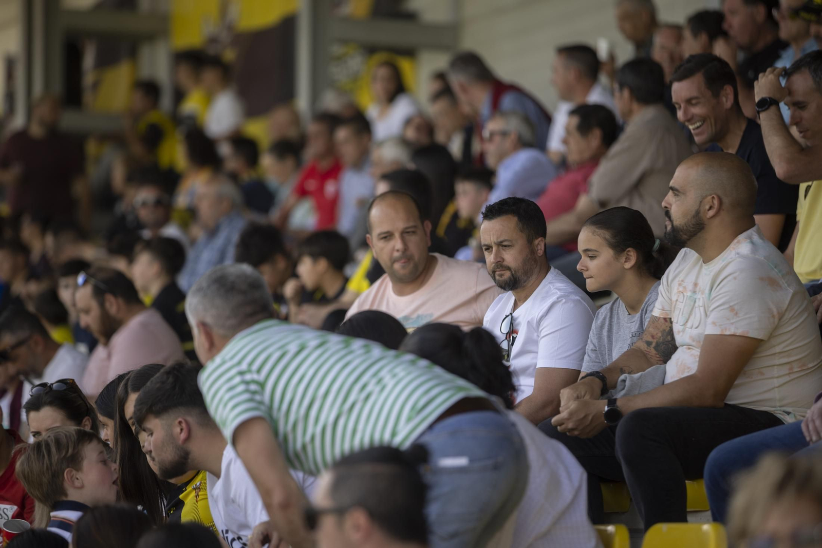 Imágenes del partido entre el San Roque de Lepe y el Atlético Sanluqueño