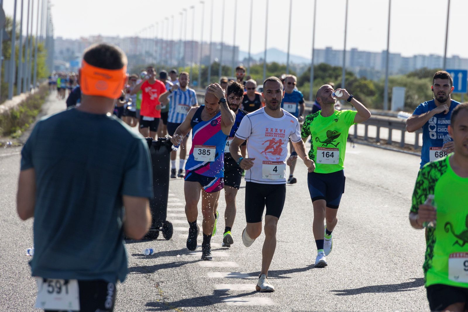 Las imágenes de la Media Maratón Bahía de Cádiz
