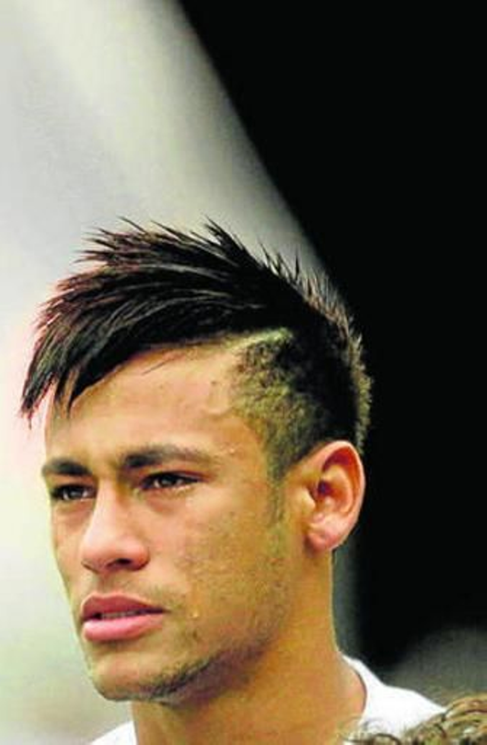 Neymar llora en su adiós del Santos.