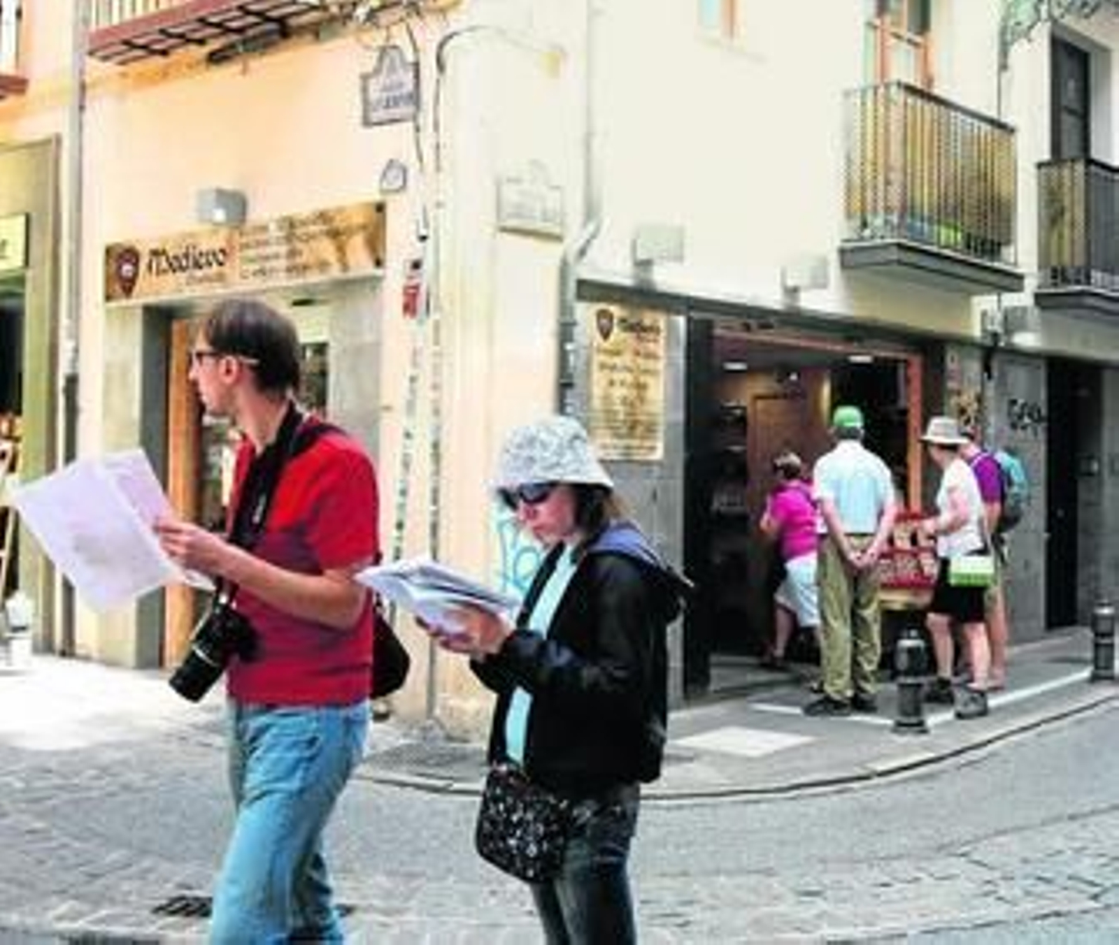 Imagen de uno de los accesos de la Alhambra.