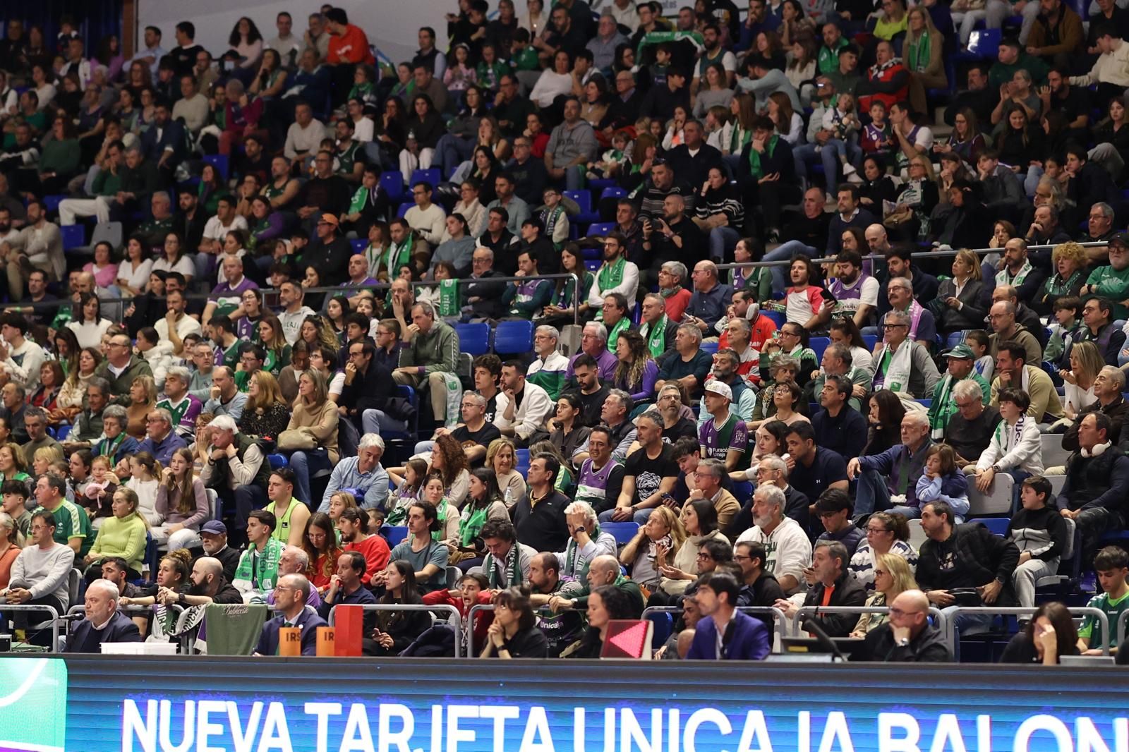 El Unicaja-Covirán Granada, en fotos