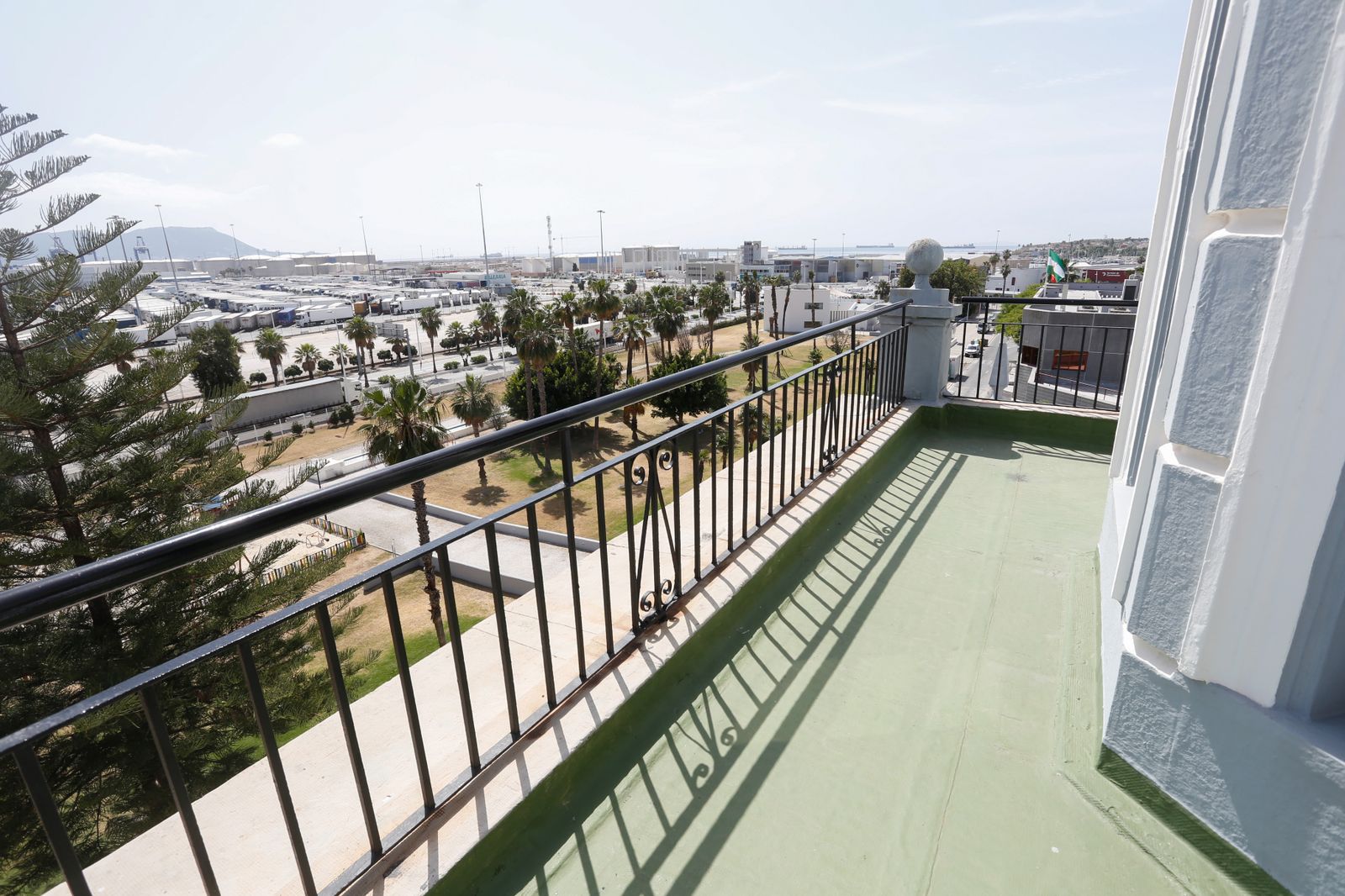 Jornadas de puertas abiertas en la Comandancia de  Marina de Algeciras, en imágenes