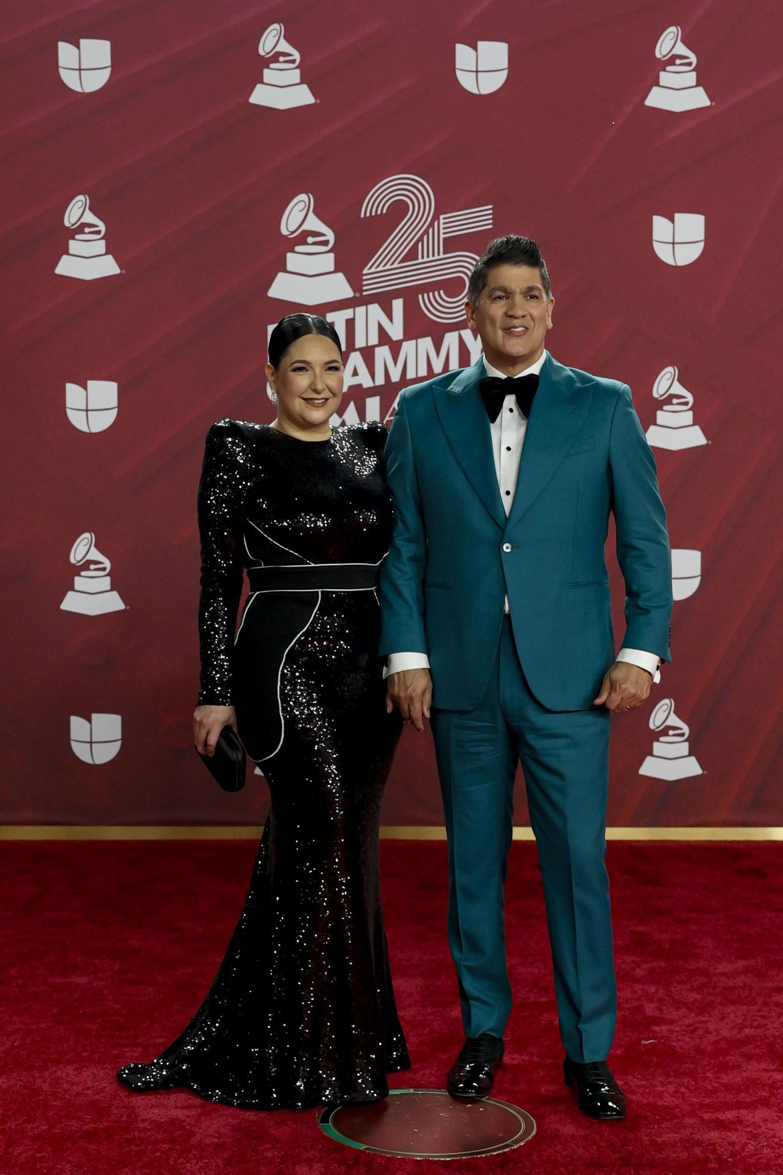 Todos los famosos, tendencias y curiosidades en la alfombra roja de la 25 edición de los Grammy Latinos